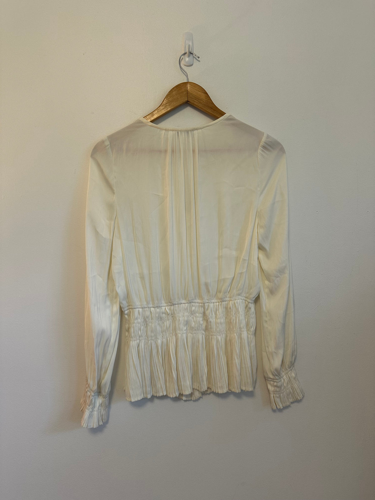 Current Air Los Angeles Ivory Pleated Smocked Waist Peplum Blouse | Size Medium