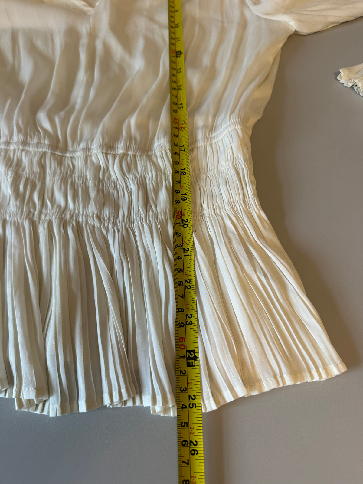 Current Air Los Angeles Ivory Pleated Smocked Waist Peplum Blouse | Size Medium