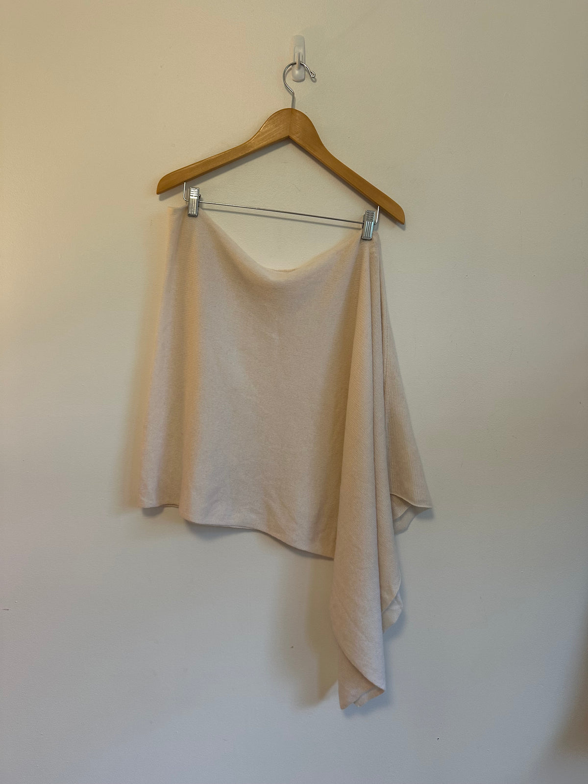 Minnie Rose Cream 100% Cashmere Asymmetric Poncho Wrap | One Size O/S