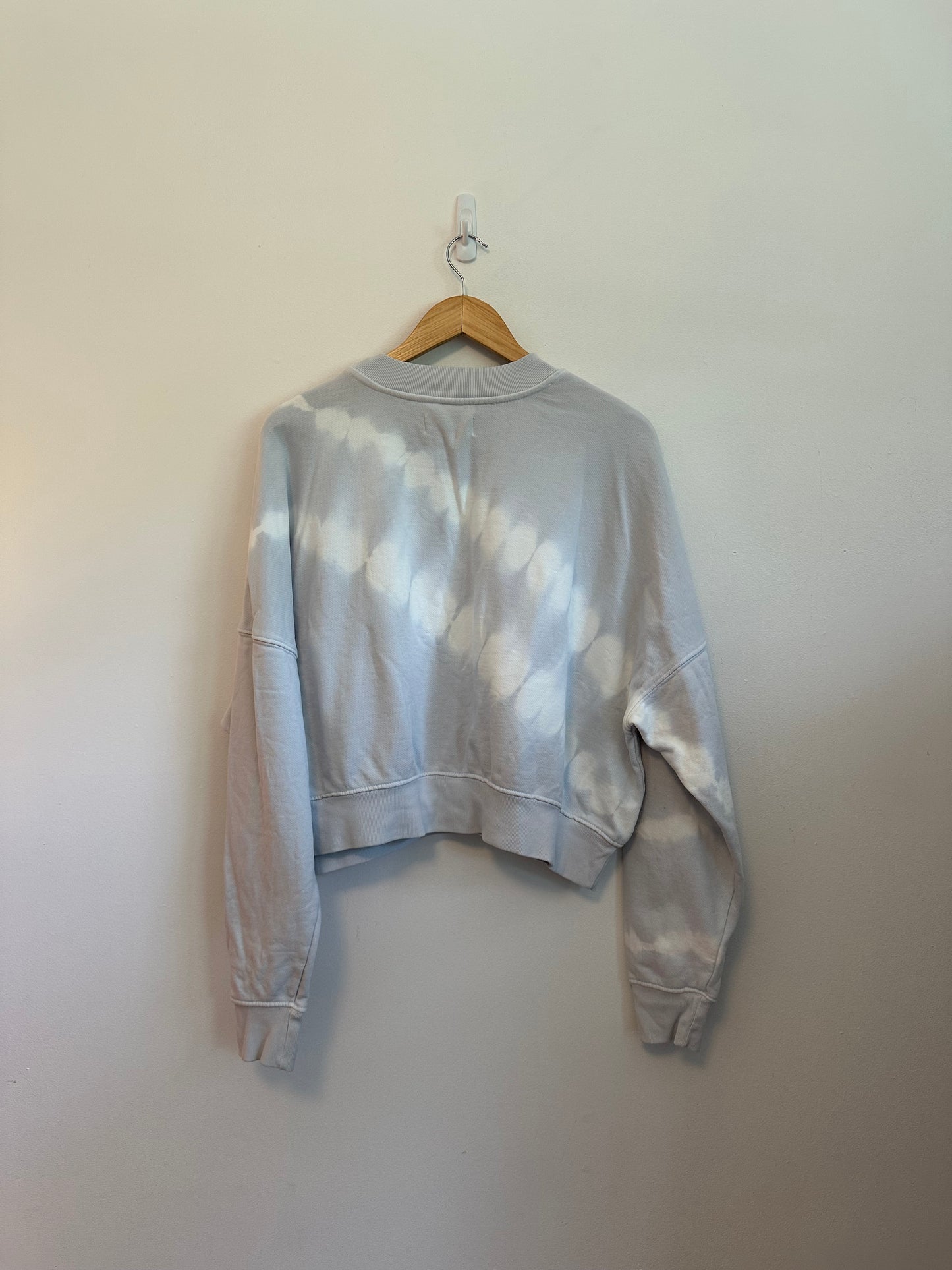 Spiritual Gangster Blue Tie Dye Cropped Sweatshirt | Size Large