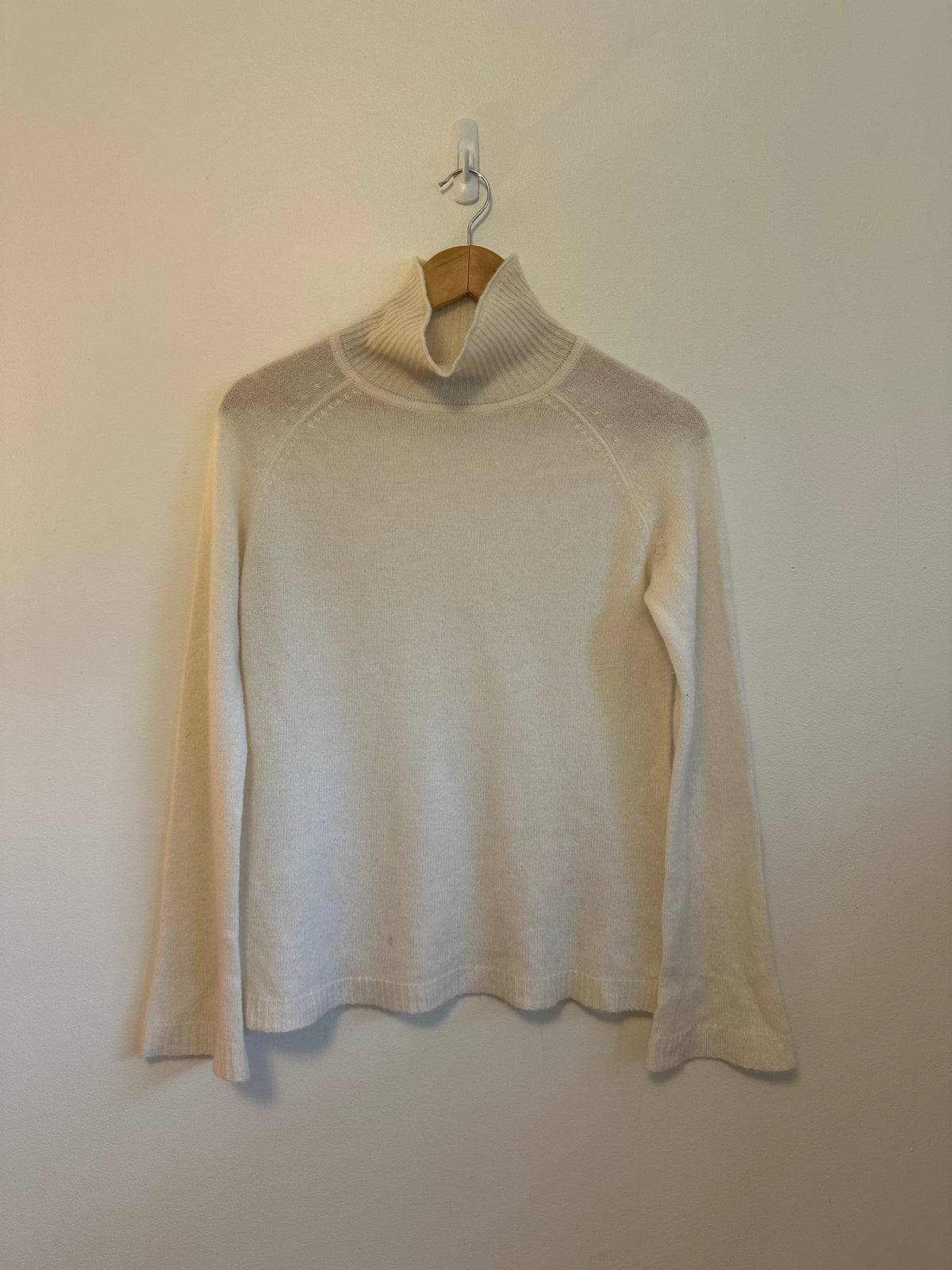 Oats Cashmere Cream White 100% Cashmere Turtleneck Sweater | Size Medium