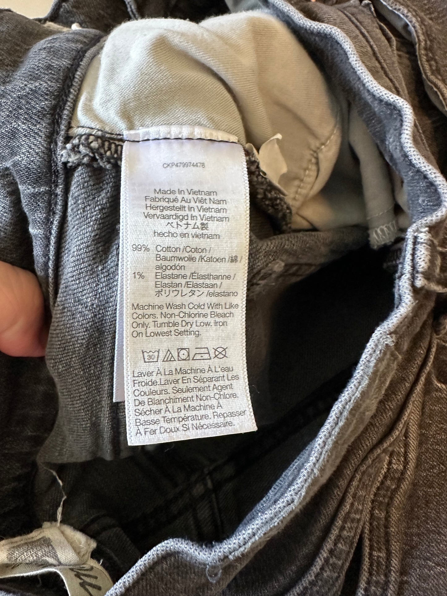 Madewell The Perfect Vintage Wide-Leg Crop Jean in Lunar Wash Black | Size 27