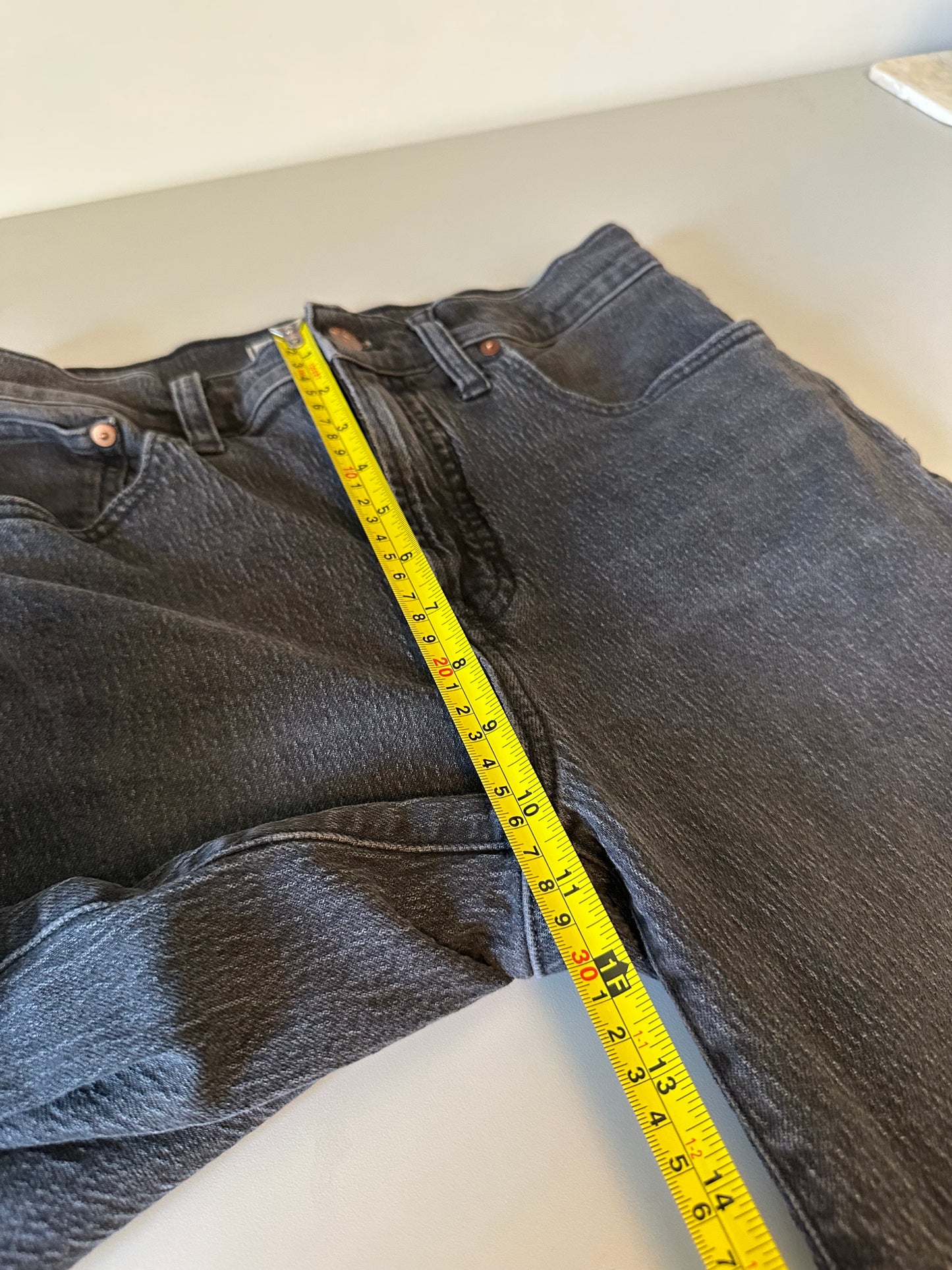 Madewell The Perfect Vintage Wide-Leg Crop Jean in Lunar Wash Black | Size 27