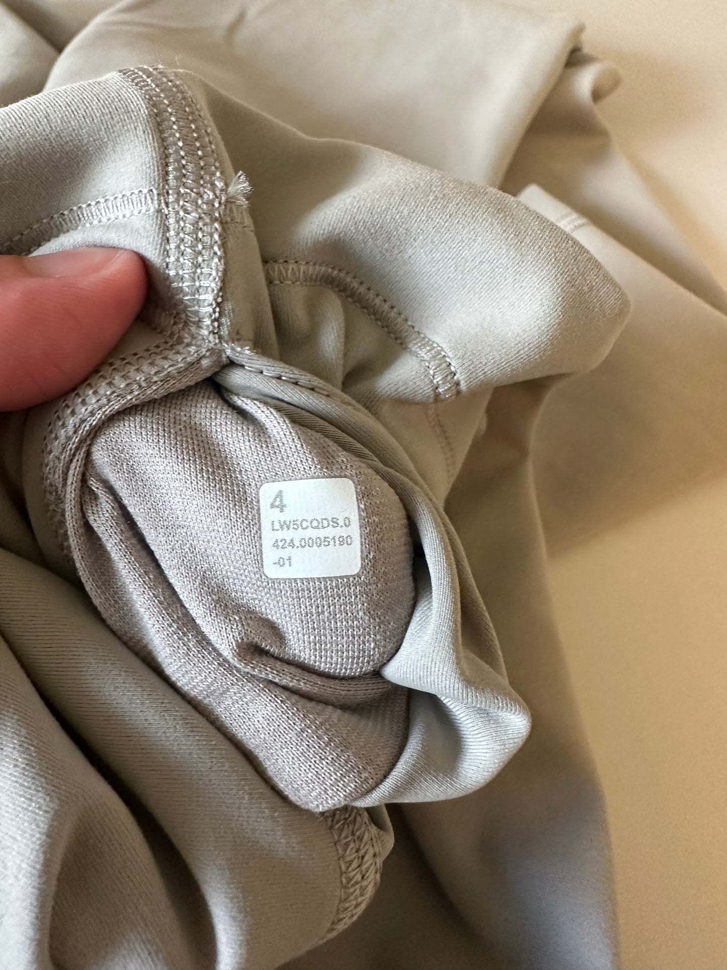 Lululemon Wunder Train High-Rise 25" Leggings in Gray Taupe | Size 4