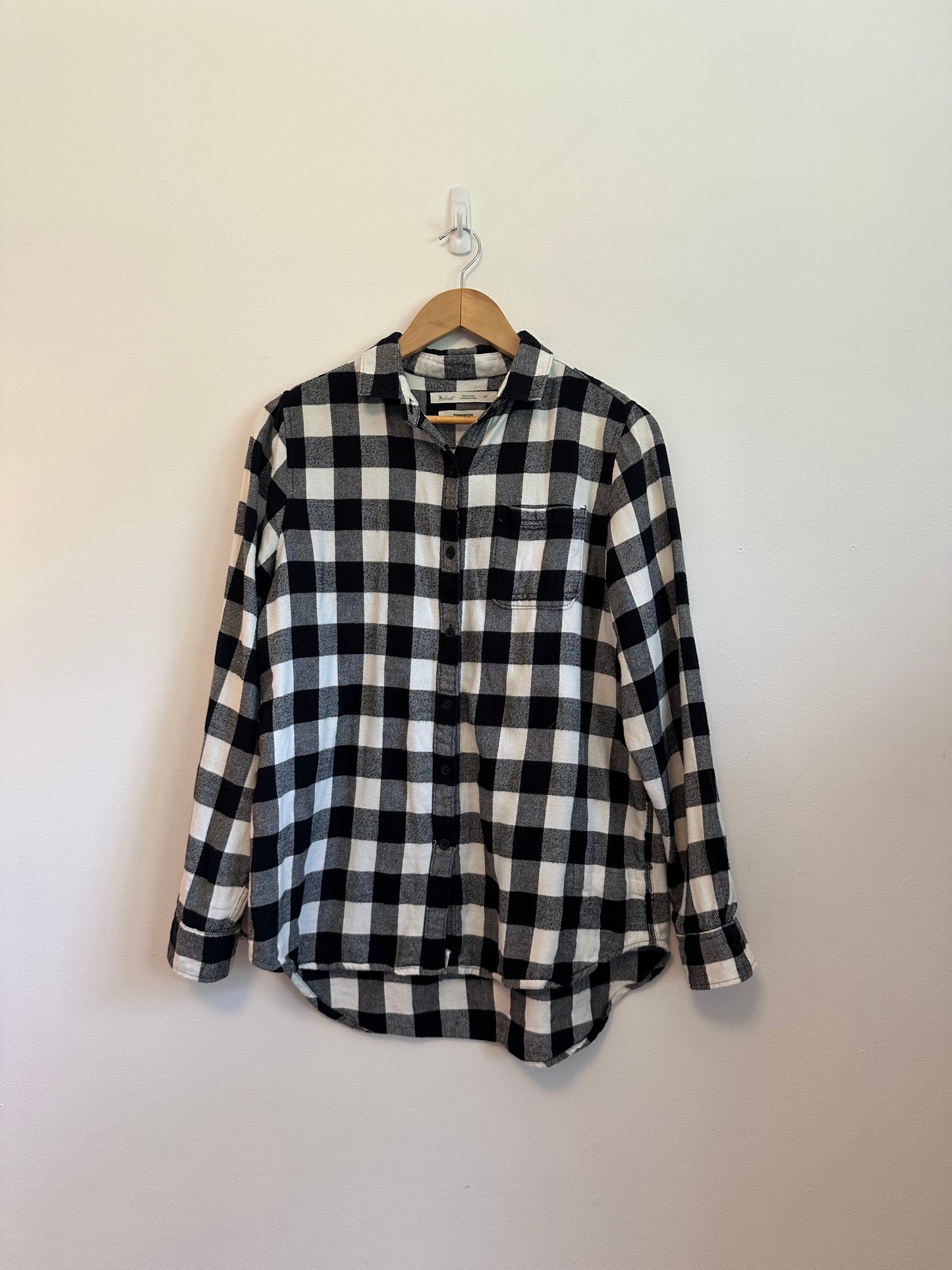 Woolrich Pemberton Black and White Buffalo Plaid Cotton Flannel Shirt | Size Small