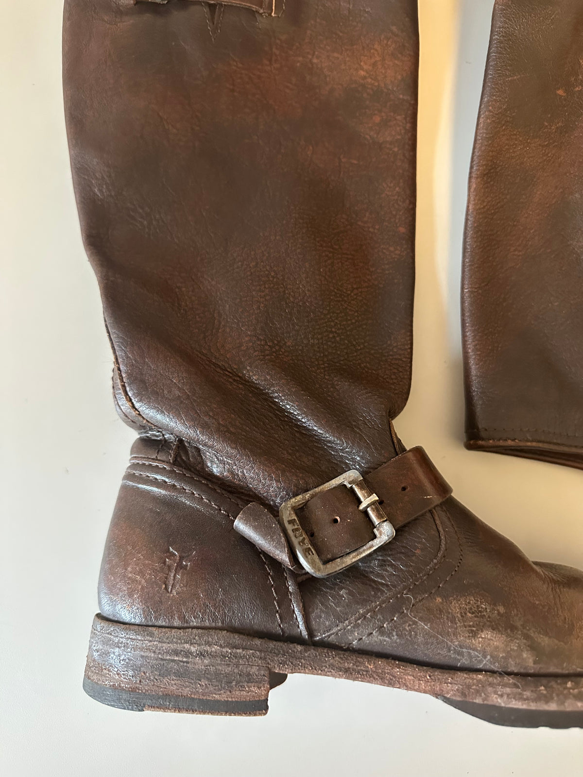 Frye Engineer 12R Boots in Dark Brown Leather | Size 7