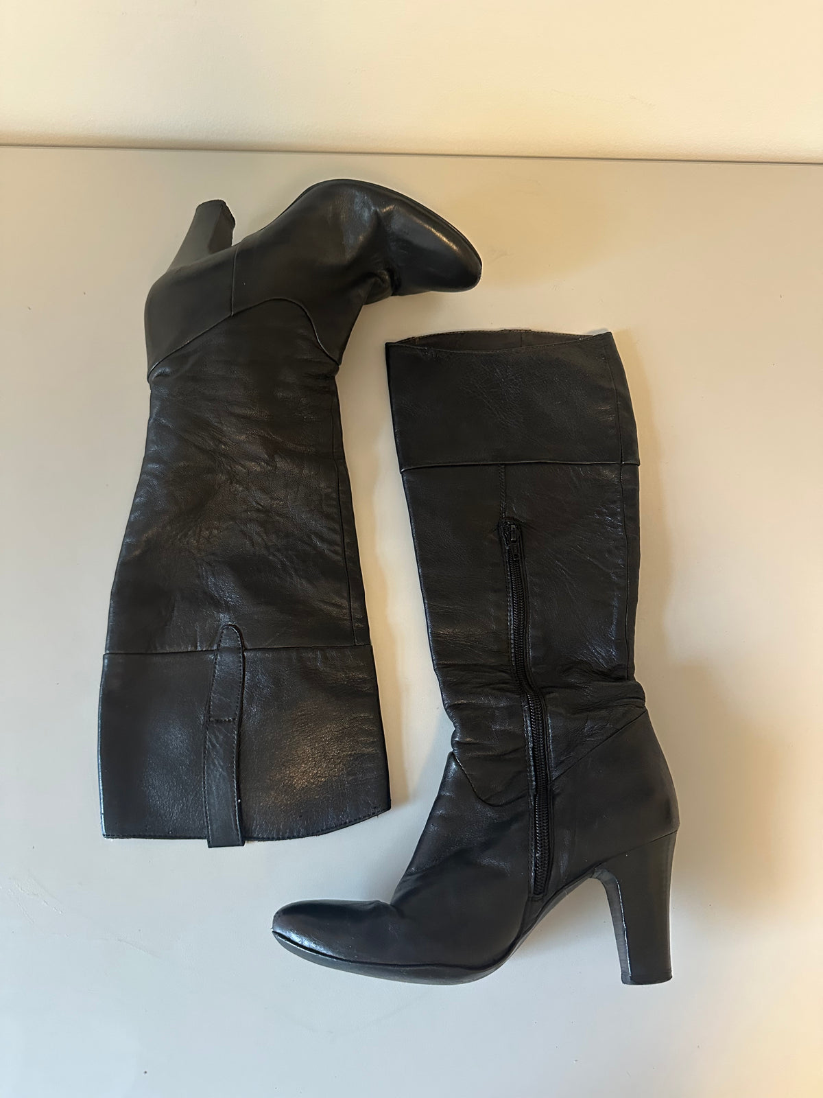 Black Leather Tall Block Heel Pointed Toe Boots