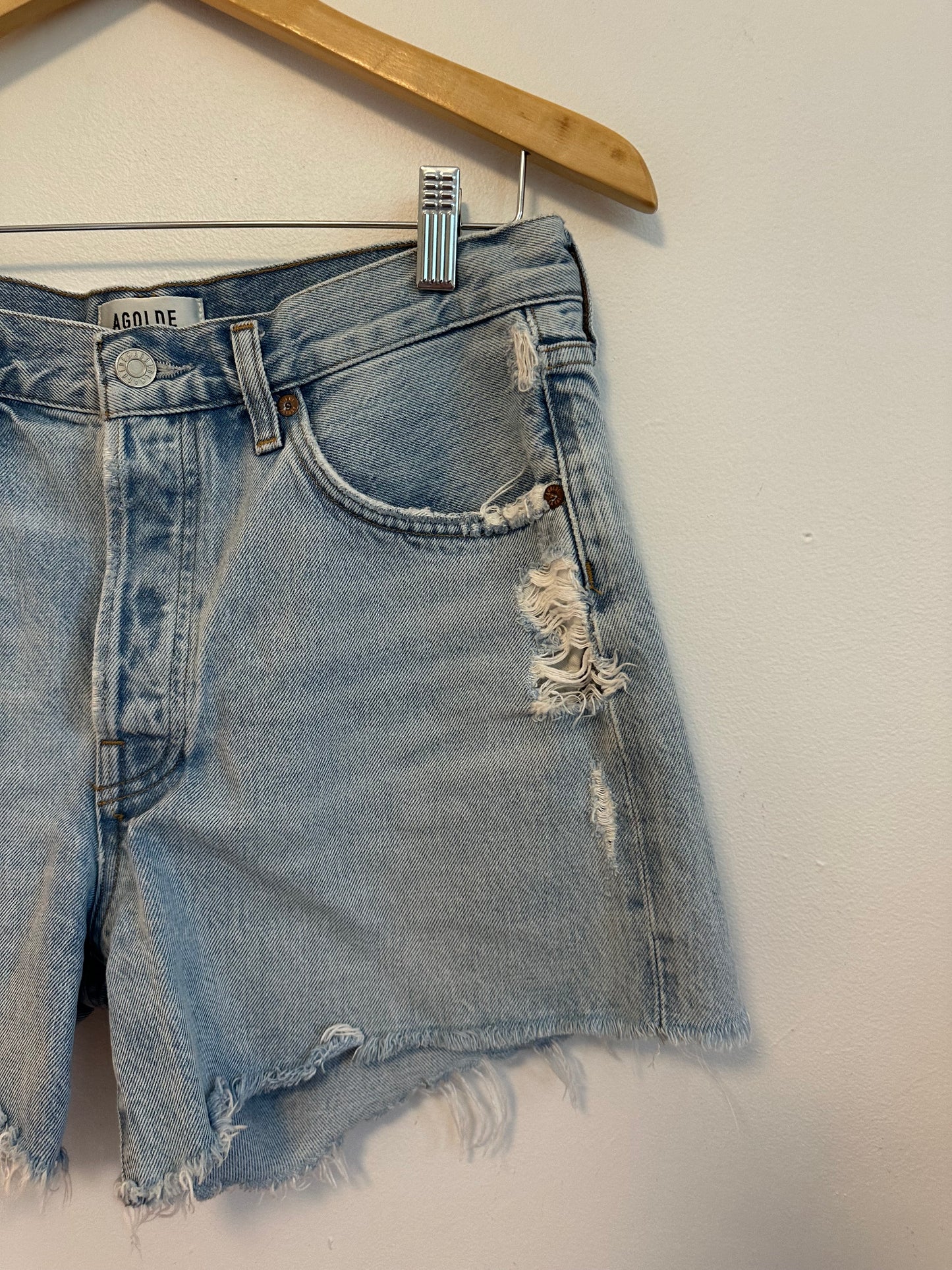 AGOLDE Parker Long High Rise Distressed Denim Shorts in Light Wash | Size 28