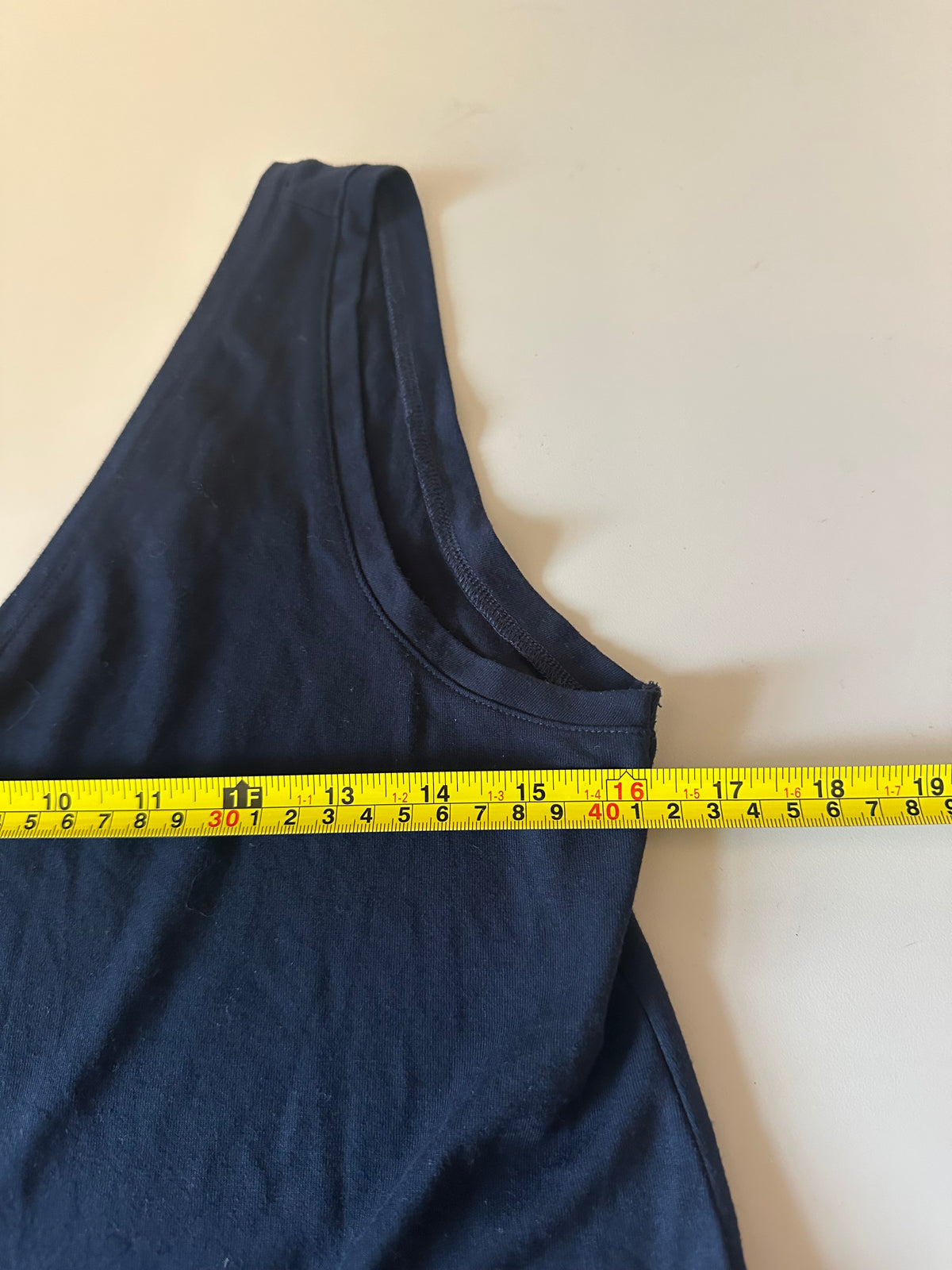 Sweaty Betty V-Neck Tank Top in Navy Blue | Size XS