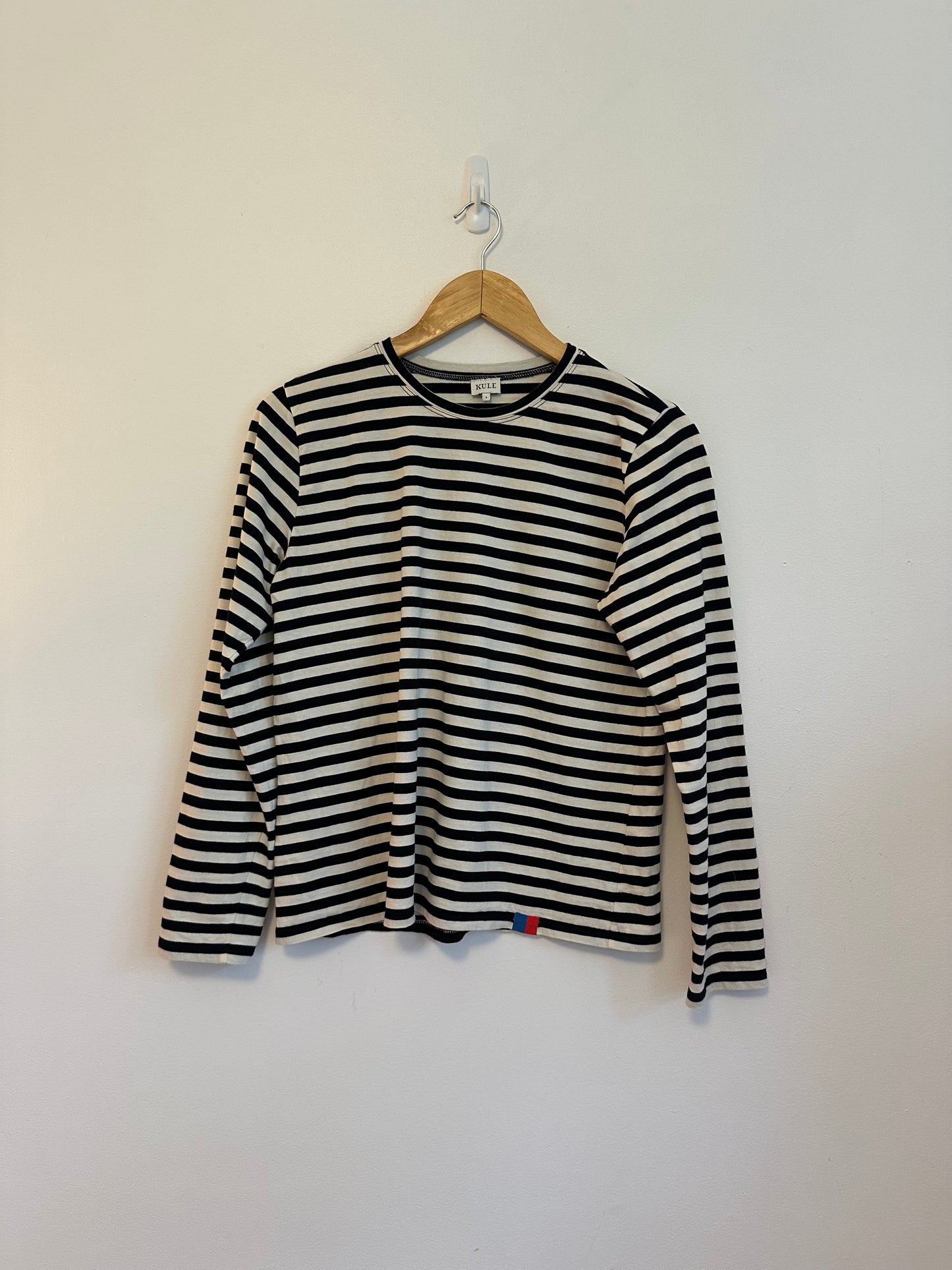 Kule The Modern Striped Long Sleeve T-Shirt in Black and Cream | Size Small