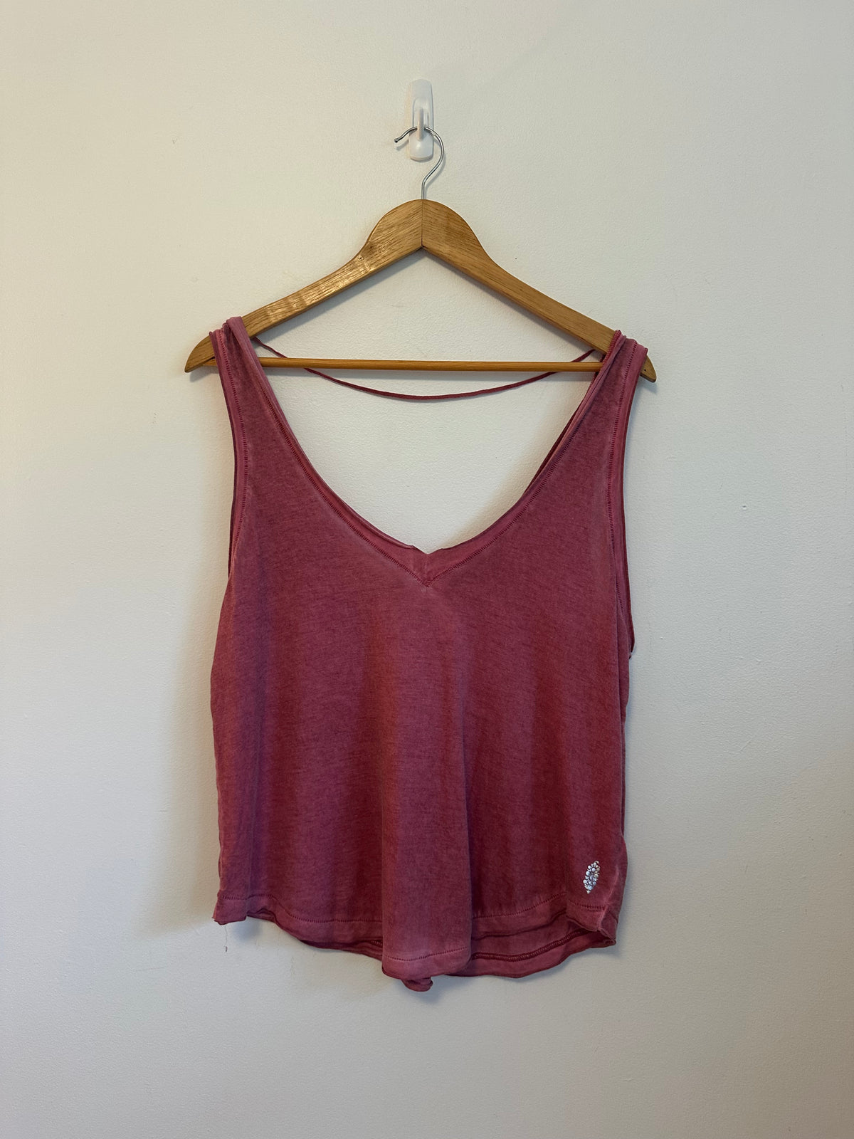 Free People FP Movement V-Neck Relaxed Tank Top in Berry Pink | Size XS