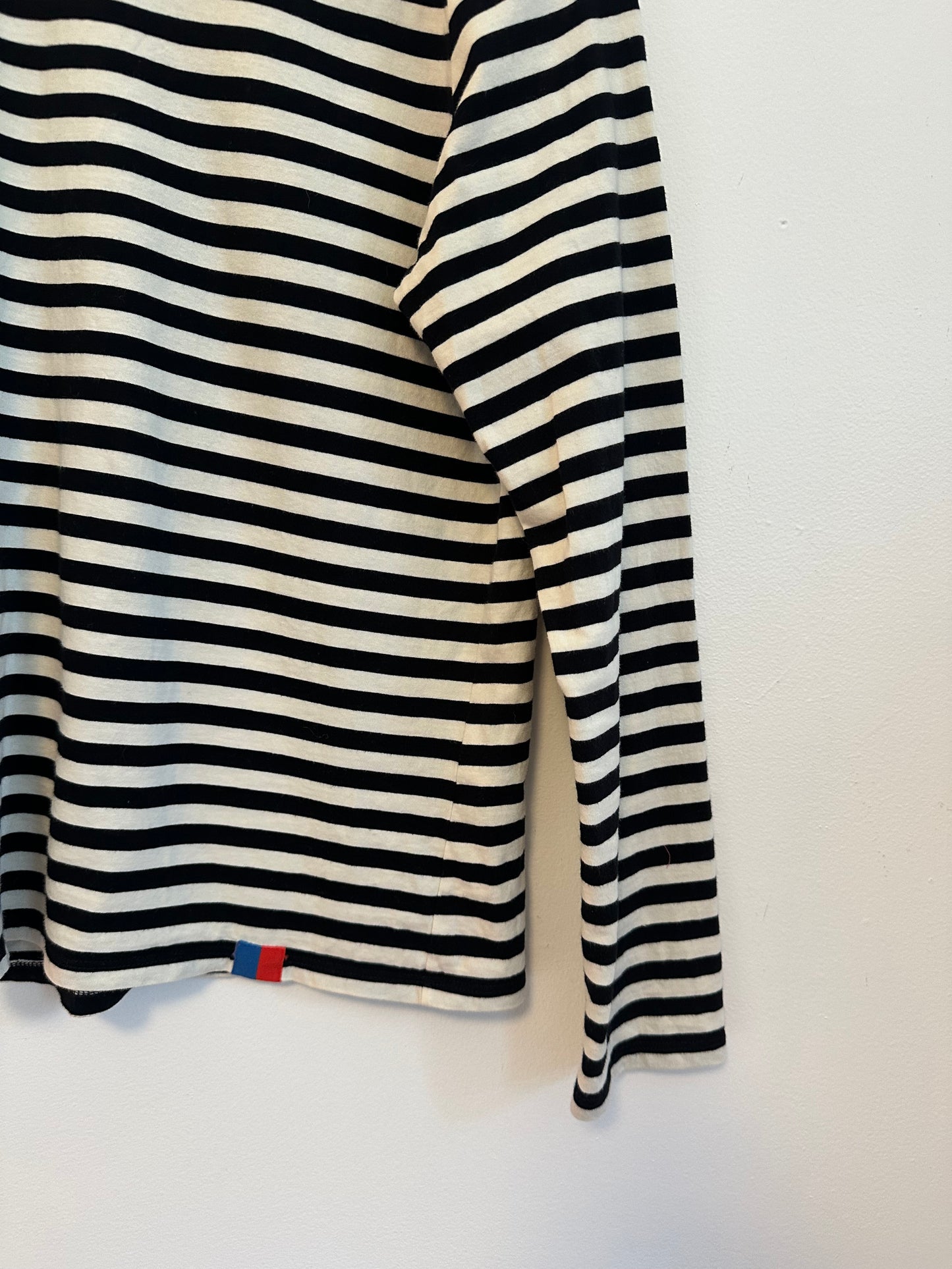 Kule The Modern Striped Long Sleeve T-Shirt in Black and Cream | Size Small