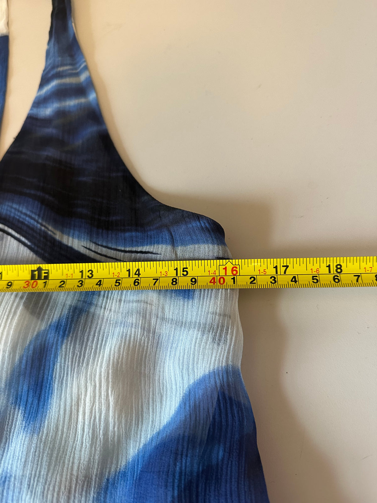 BCBGMAXAZRIA Silk Tiered Ruffle Halter Top in  Blue Abstract  Print | Size XS