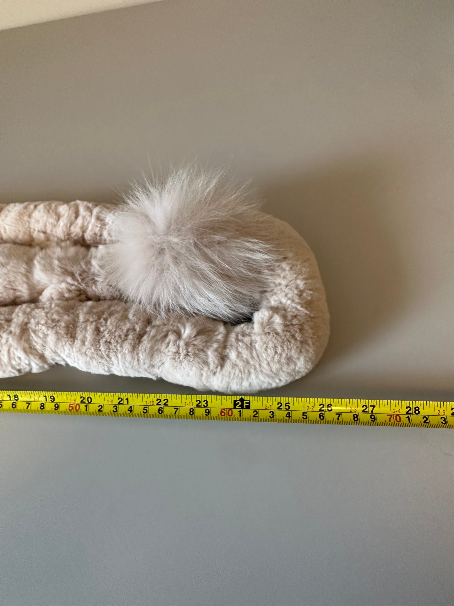 Real Rabbit Fox Fur Scarf Beige Pull Through Pom Pom Neck Warmer Stole