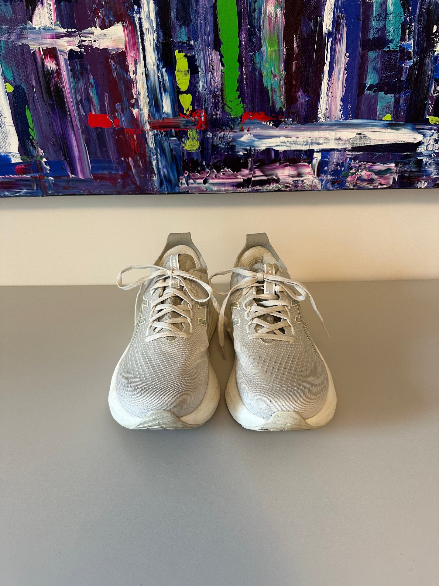 Asics Gel-Nimbus 25 Running Shoes in Grey and White | Size 9