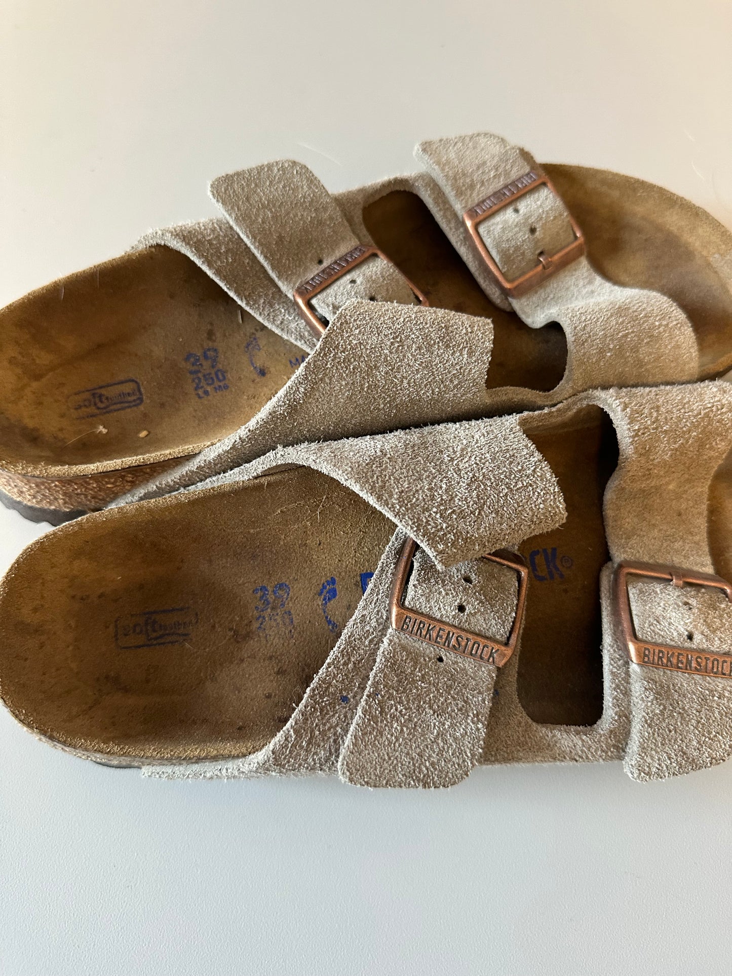 Birkenstock Arizona Soft Footbed Taupe Suede Sandals | Size 39