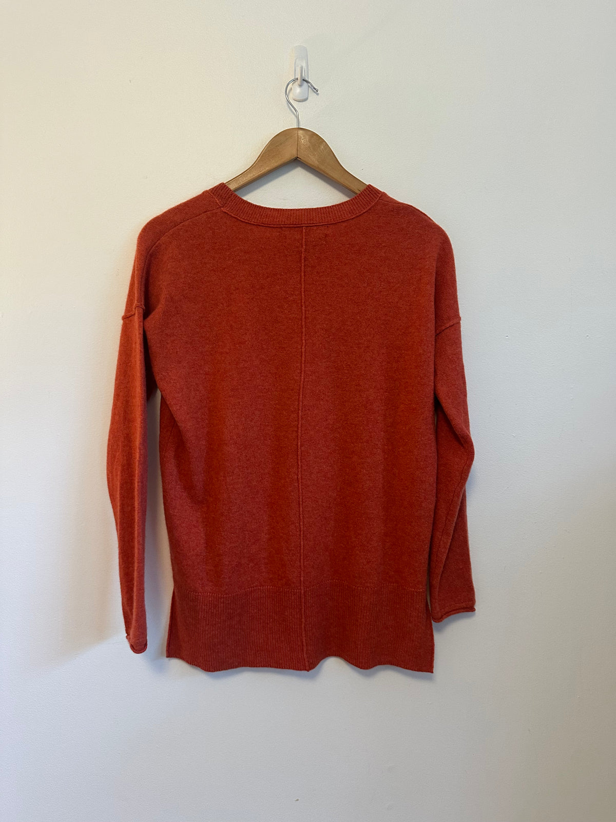 Tahari Pure Luxe 100% Cashmere Burnt Orange Crewneck Sweater | Size XS