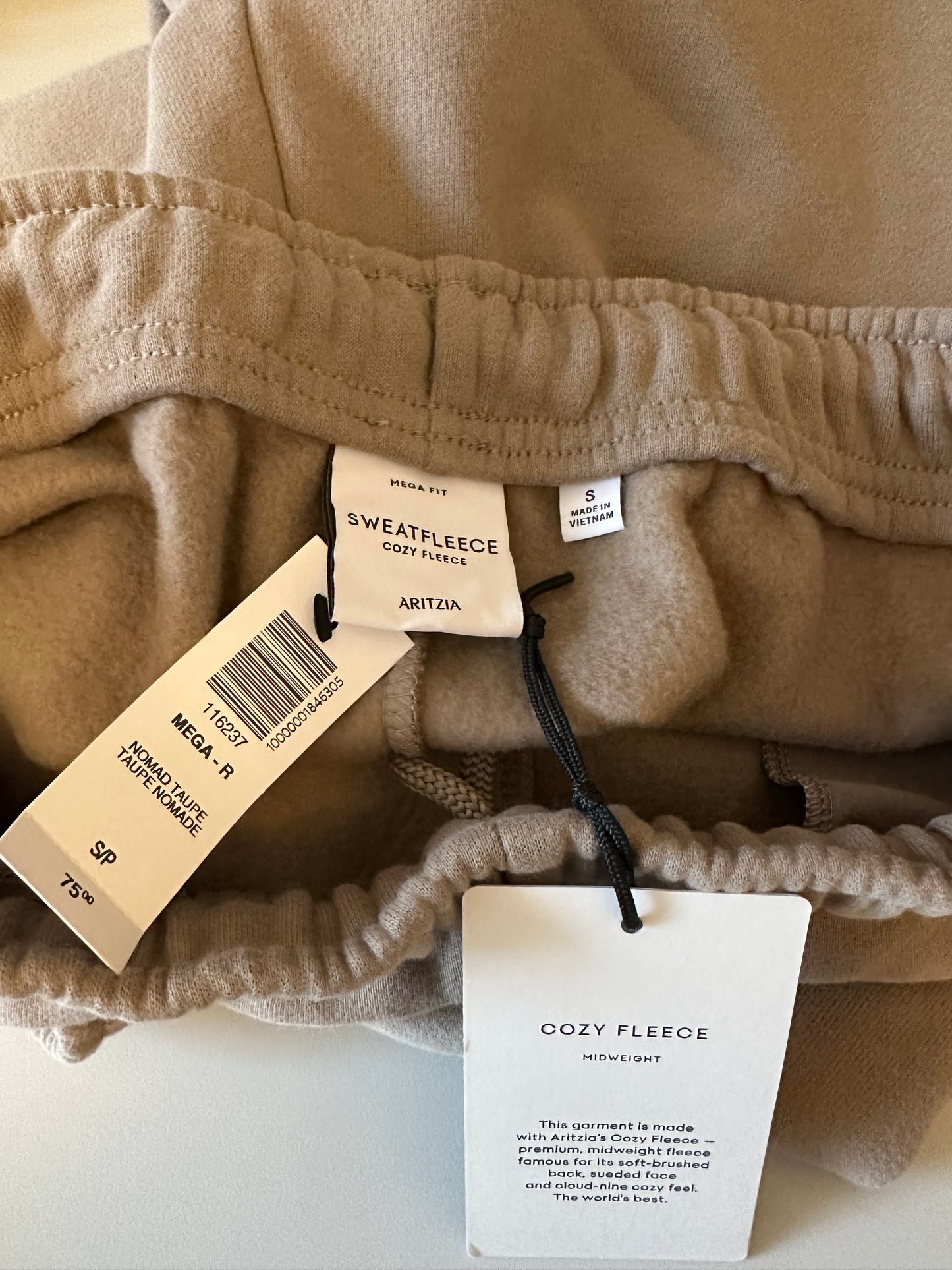 NWT Aritzia Cozy Fleece Mega Jogger Sweatpants in Taupe Brown | Size Small