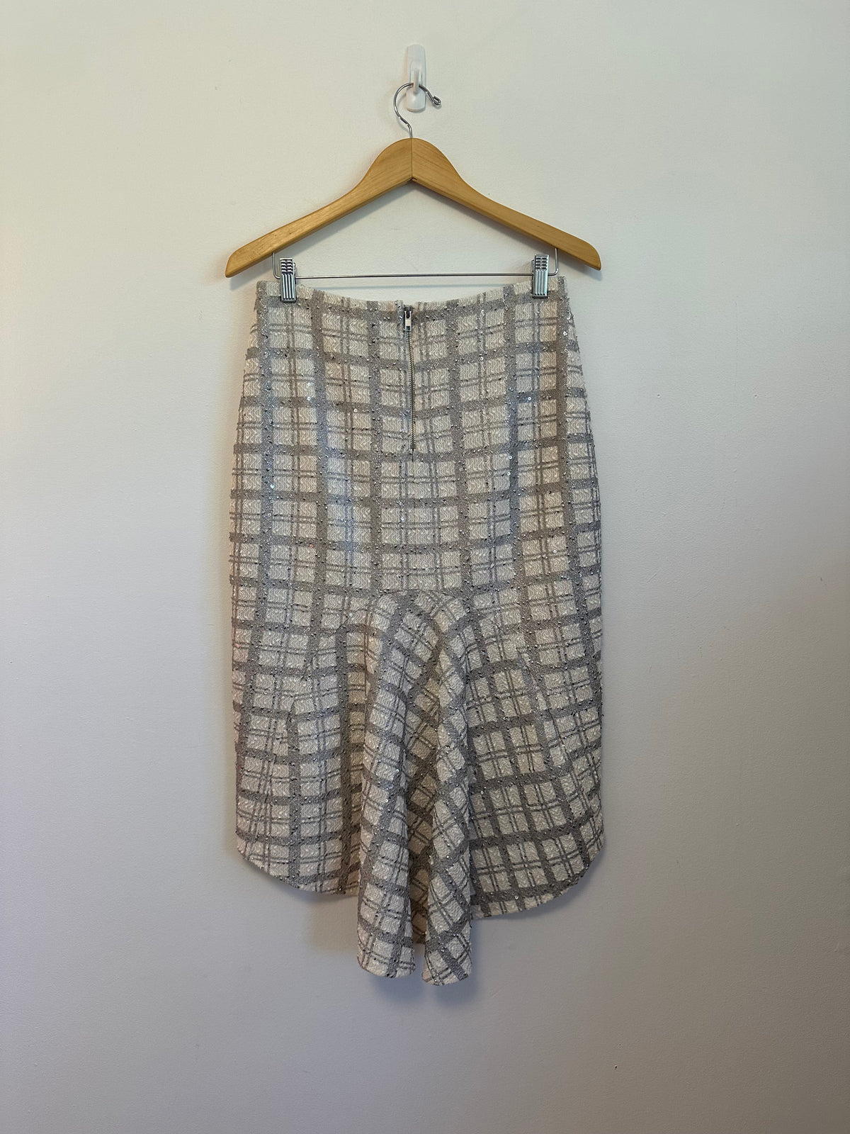 NWT Eva Mendes NY&C Silver Plaid Boucle High-Low Mermaid Pencil Skirt | Size 8