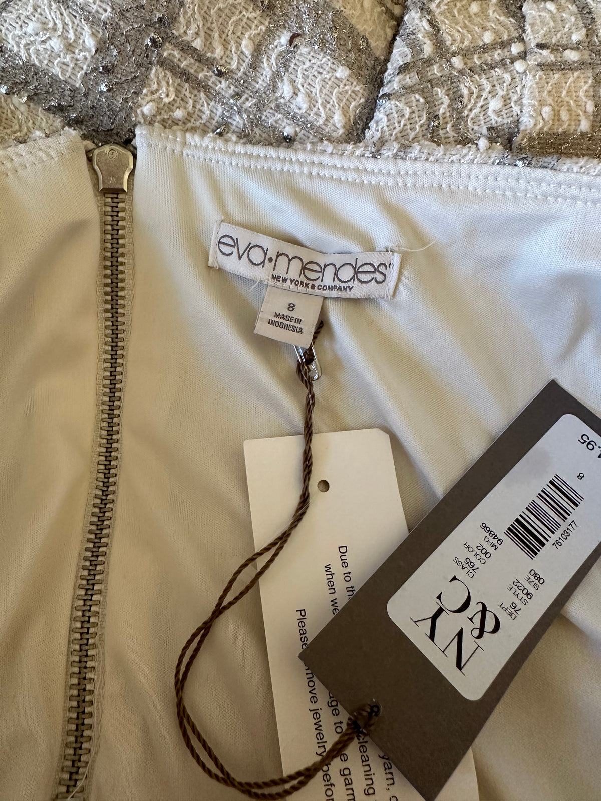 NWT Eva Mendes NY&C Silver Plaid Boucle High-Low Mermaid Pencil Skirt | Size 8