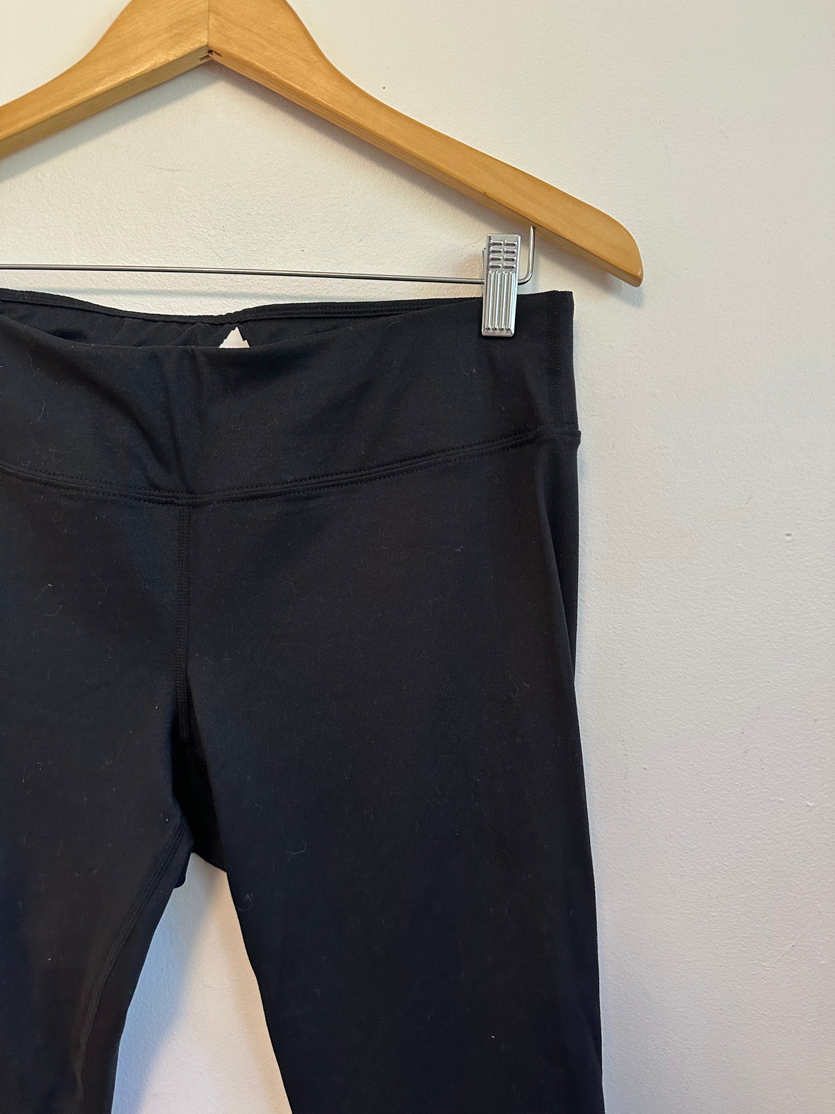 Burton Dryride Black Capri Base Layer Leggings | Size Medium