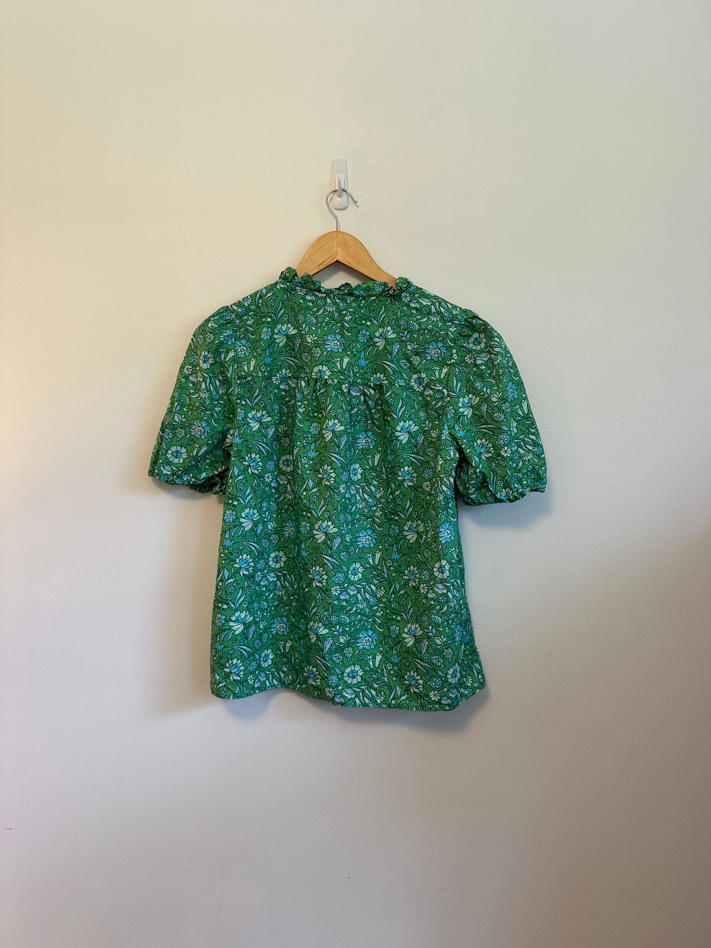 J. Crew Green Floral Ruffle Neck Puff Sleeve Cotton Blouse | Size Small