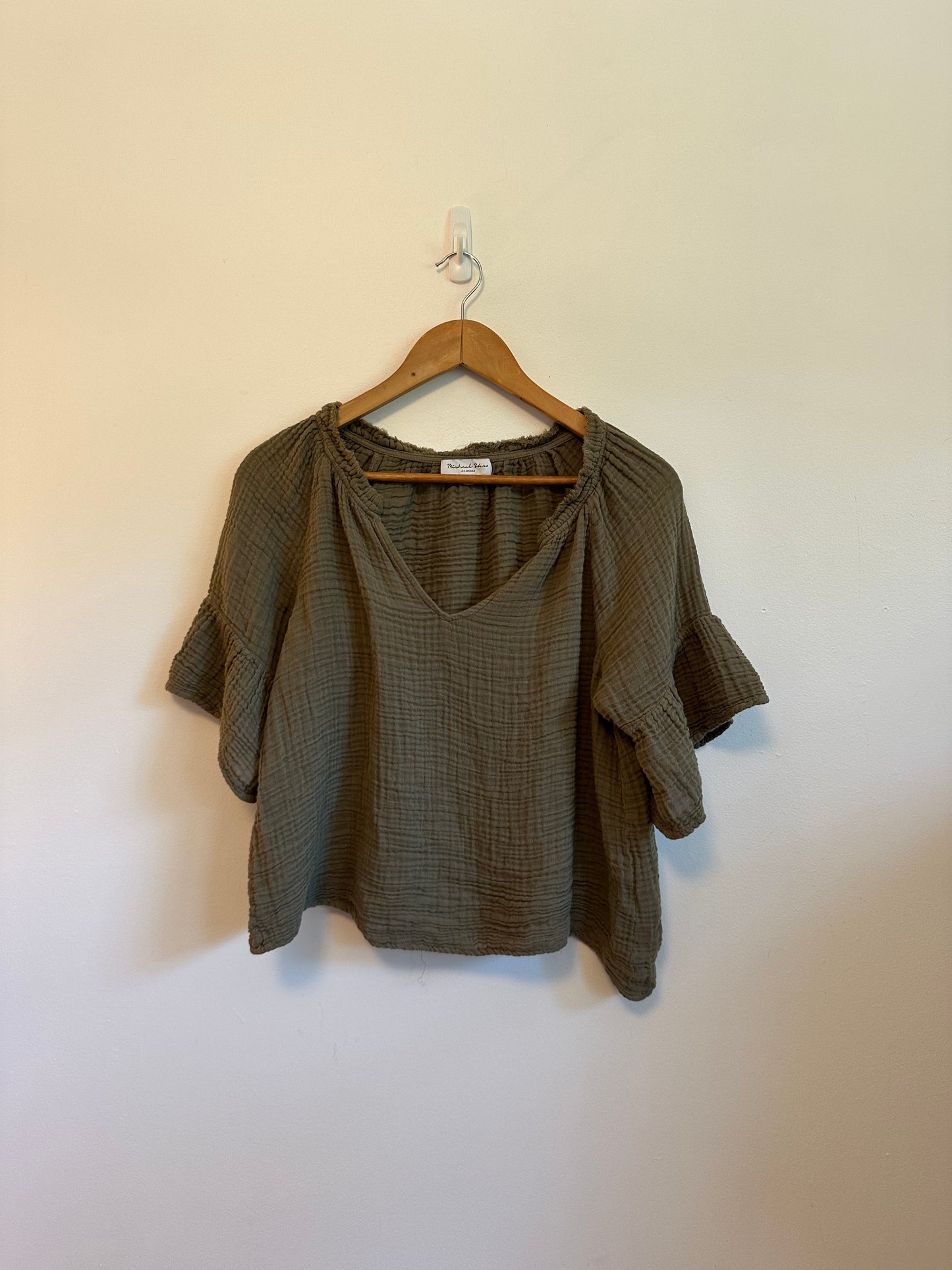 Michael Stars Cotton Gauze Ruffle Sleeve V-Neck Blouse in Olive Green | Size Small
