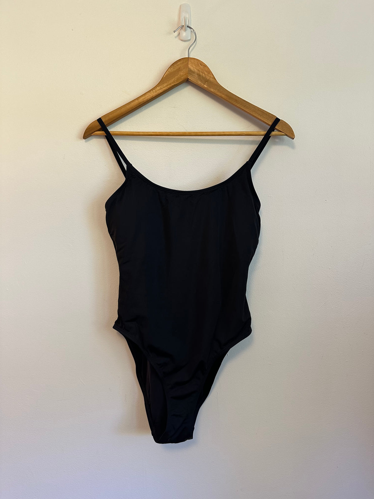 Andie Swim The Amalfi Black One Piece Swimsuit | Size Medium