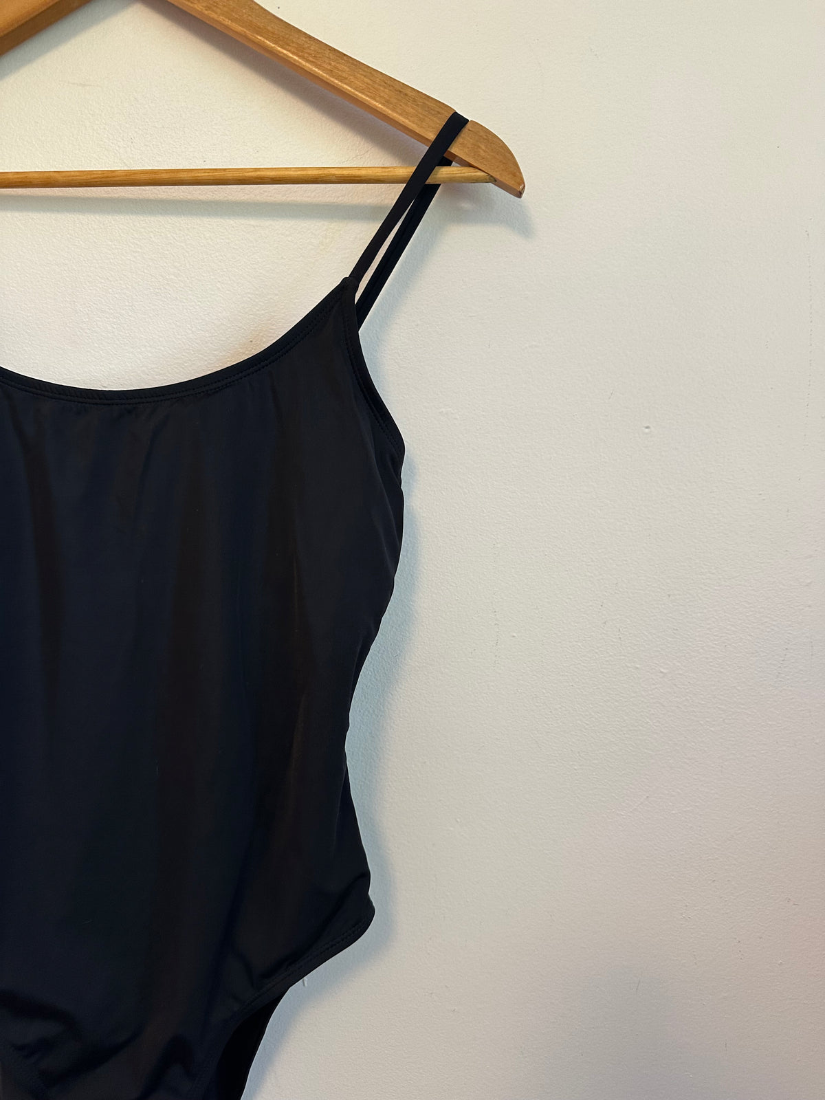 Andie Swim The Amalfi Black One Piece Swimsuit | Size Medium