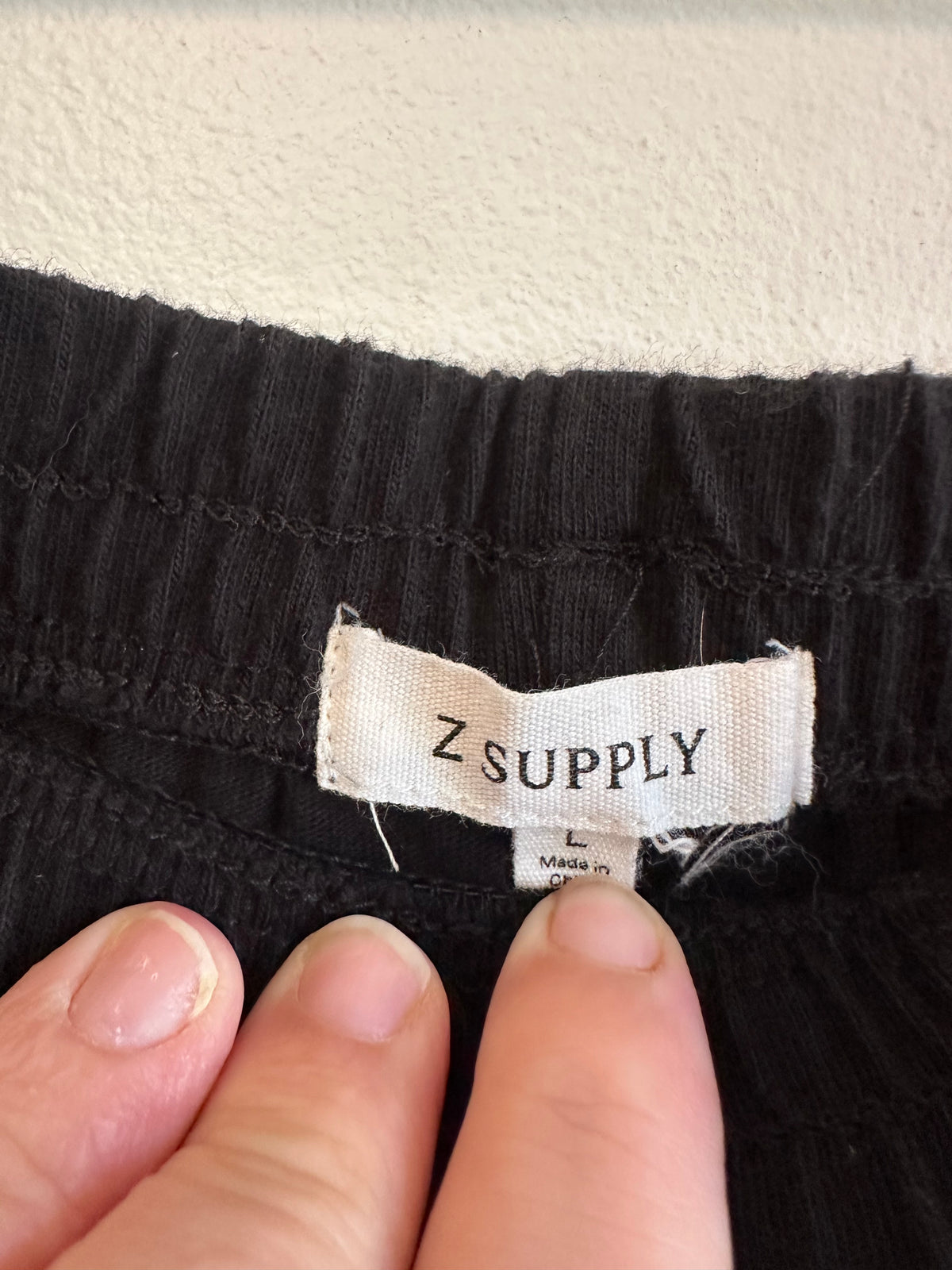 Z Supply Black Wide Leg Cropped Lounge Pants | Size Large