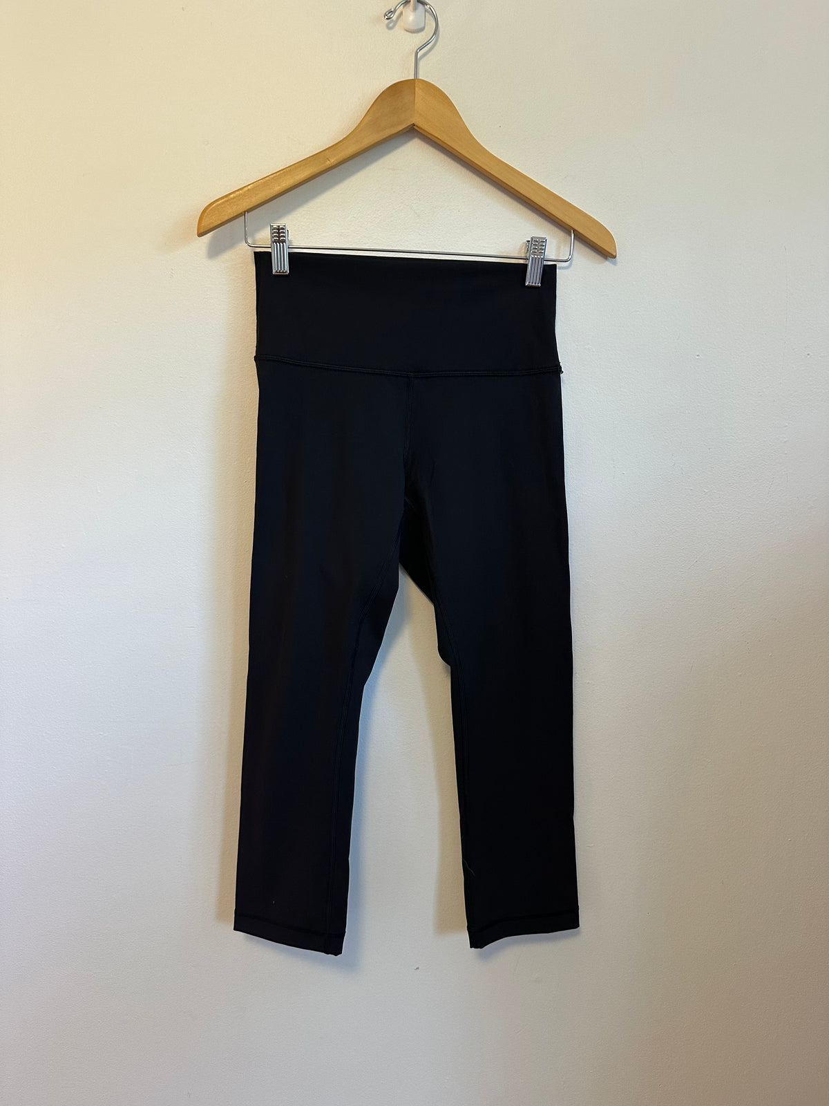 Lululemon Align High Rise Black Cropped Leggings | Size 6