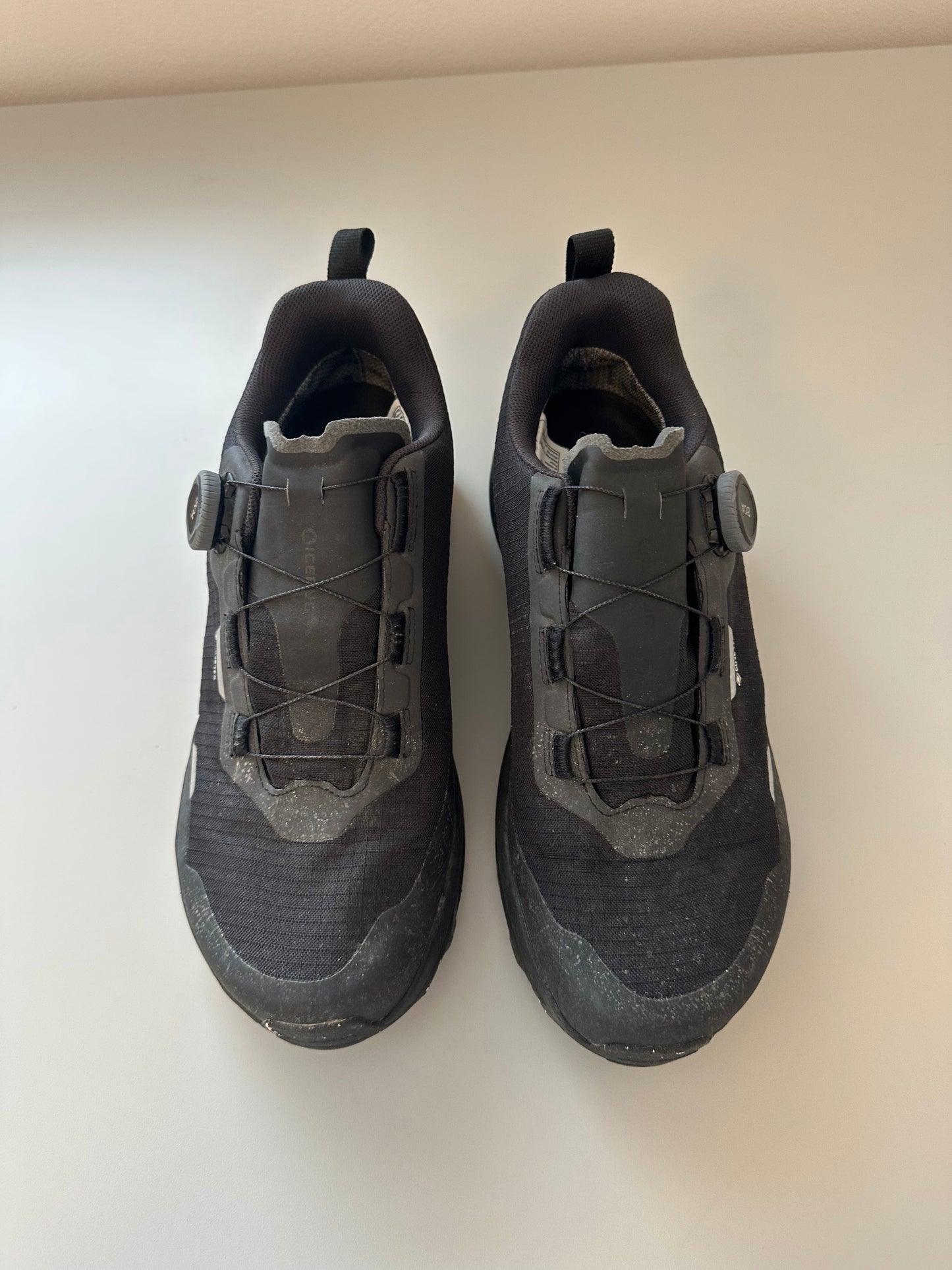 Icebug Women's Rover BUGrip GTX Running Shoe in Black | Size 10.5