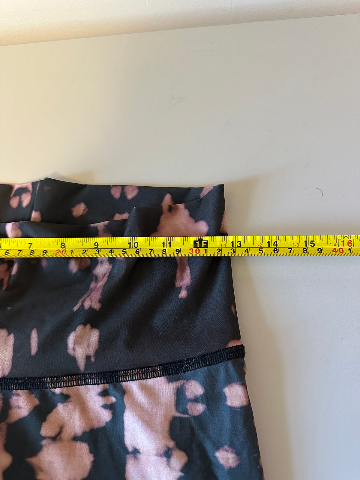 Teeki Black and Pink Tie Dye High Waist Yoga Leggings | Size Small