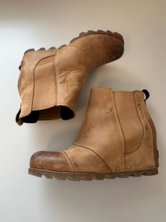 Sorel Lea Wedge Joan Of Arctic Elk Brown Platform Ankle Booties | Size 9.5