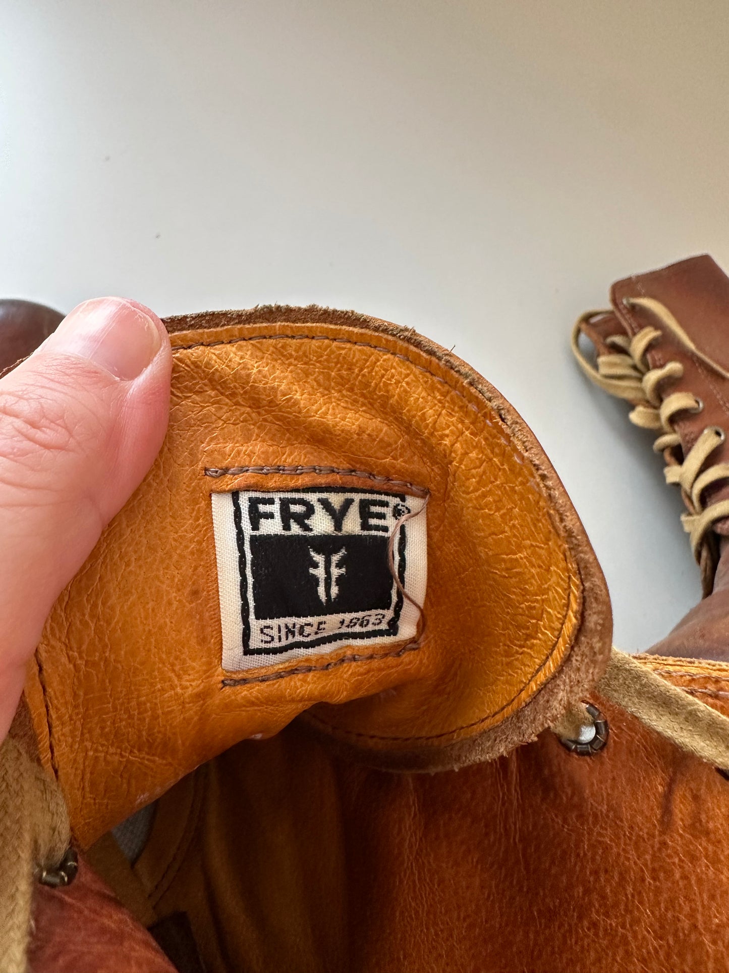 Frye Sabrina 6G Lace Up Heeled Boots in Distressed Cognac Leather | Size 9.5