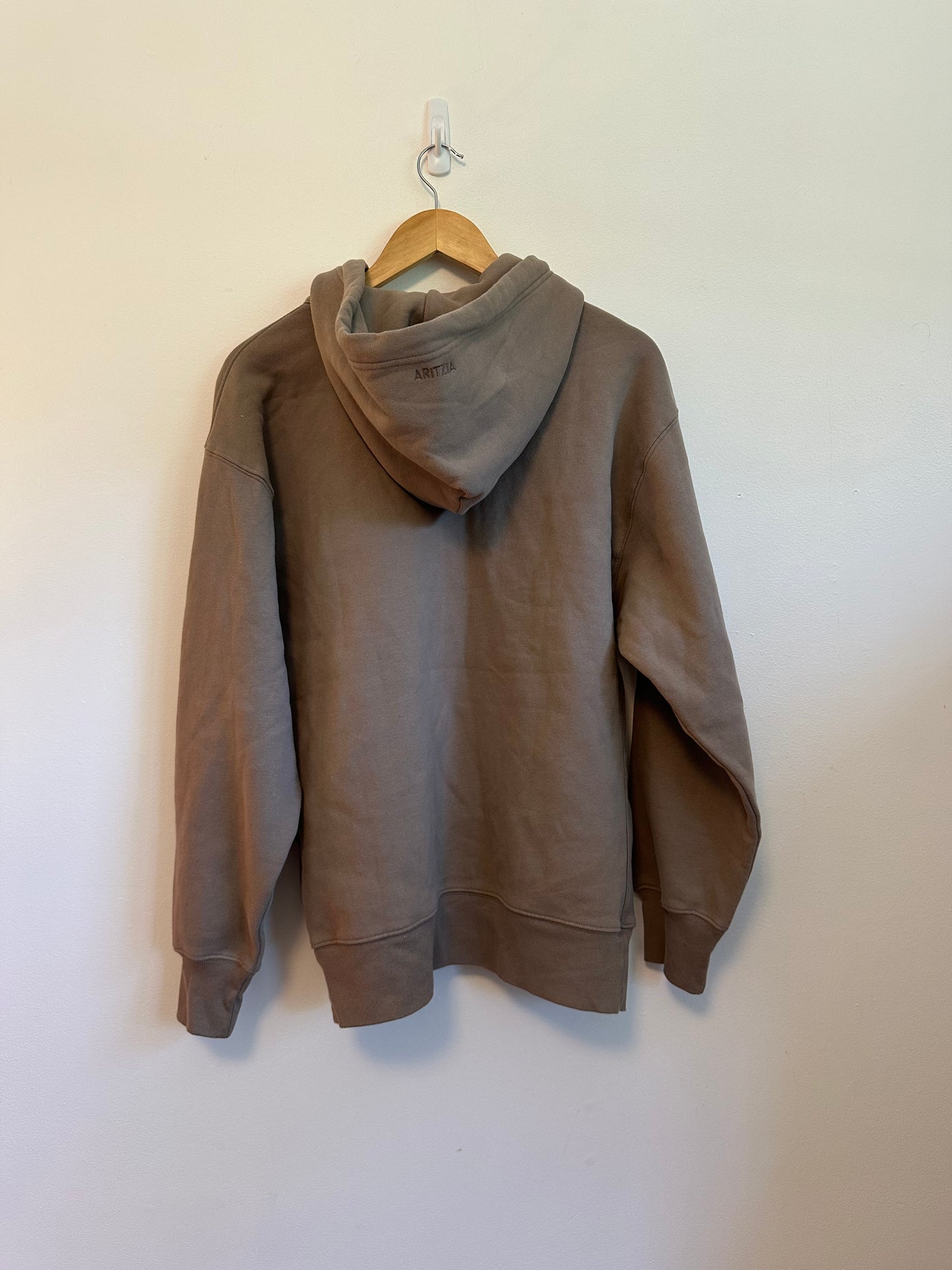 Aritzia Sweatfleece Cozy Fleece Boyfriend Zip Hoodie in Taupe Brown | Size Small