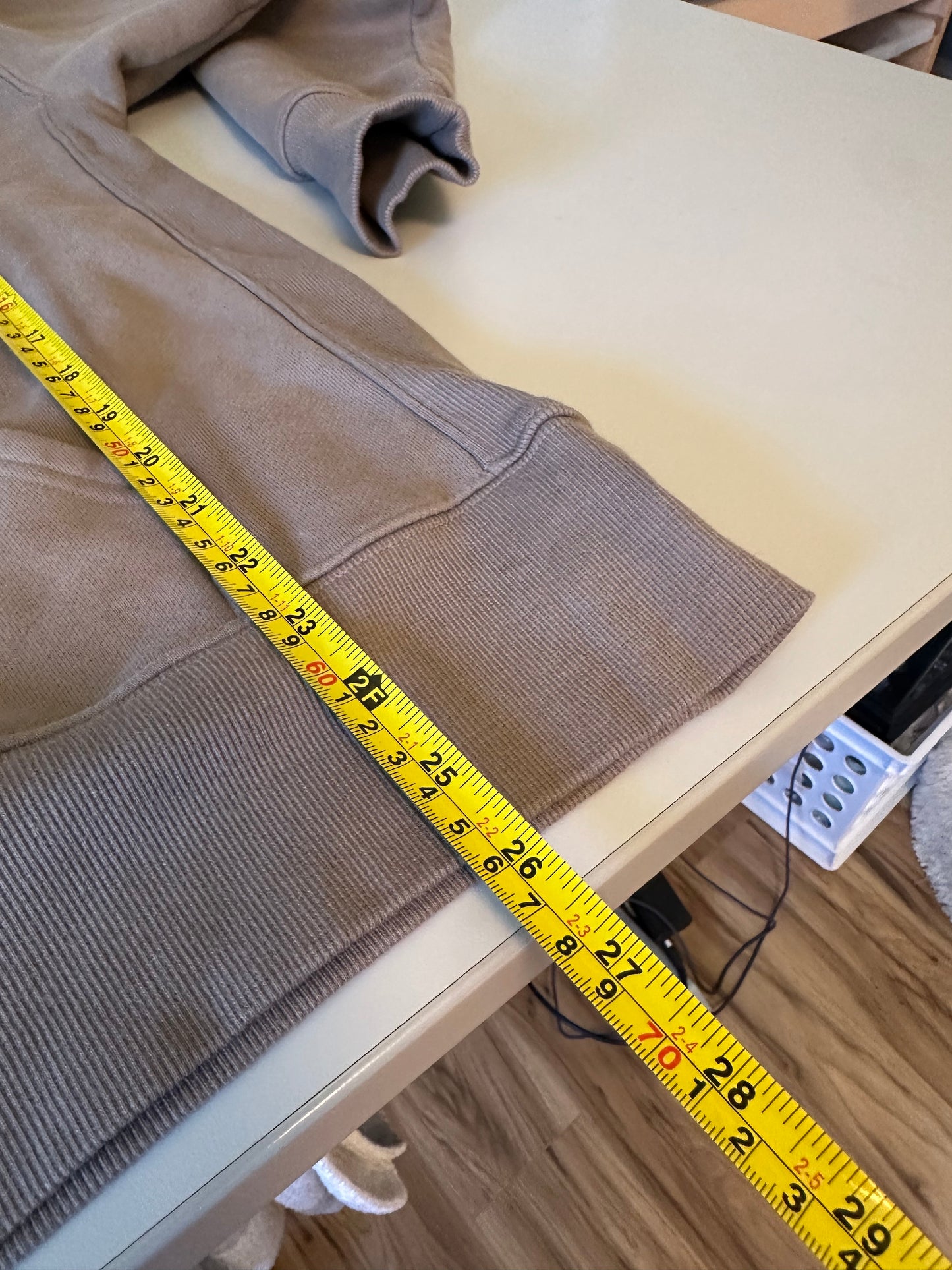 Aritzia Sweatfleece Cozy Fleece Boyfriend Zip Hoodie in Taupe Brown | Size Small
