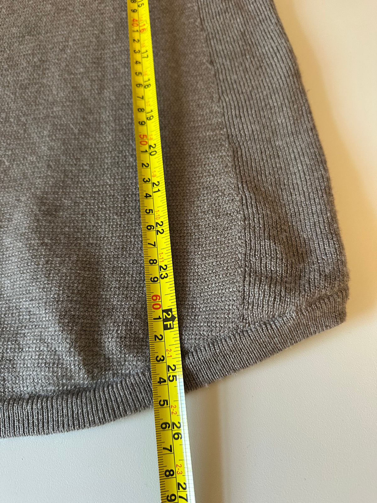 Lululemon Taupe Brown Textured Knit Raglan Sweater with Thumbholes | Size Small