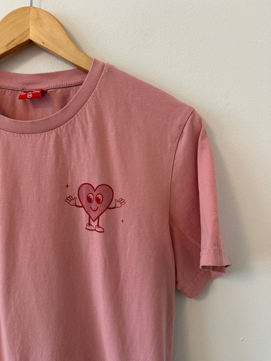 Callum Design Studio Corazón Contento Playful Happy Heart Organic Cotton T-Shirt