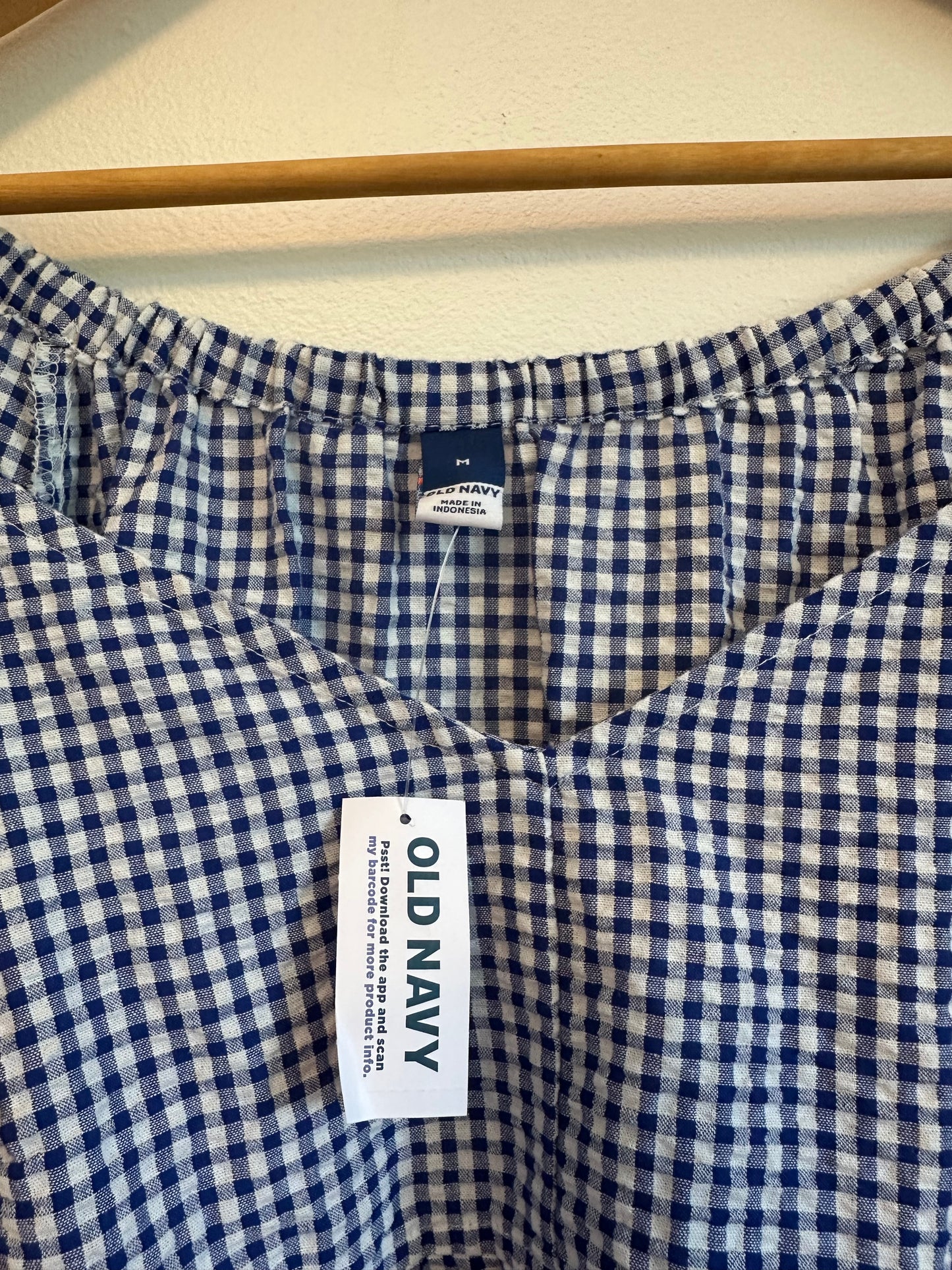 NWT Old Navy Gingham Navy Blue and White Puff Sleeve Blouse | Size Medium