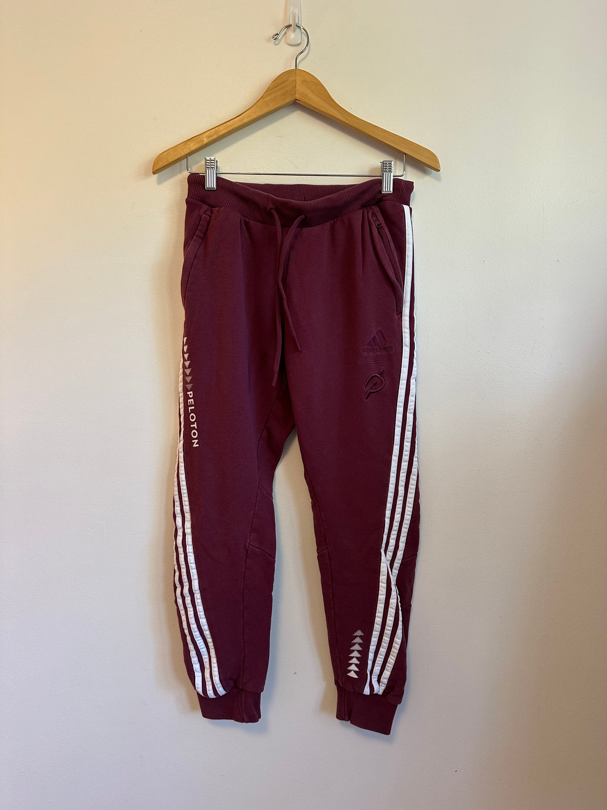 Adidas x Peloton Burgundy Athletic Jogger Sweatpants | Size Small