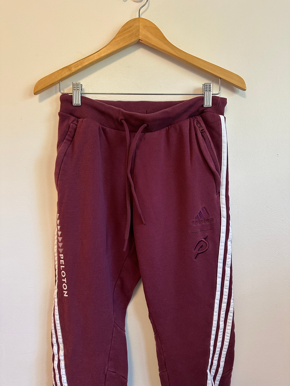 Adidas x Peloton Burgundy Athletic Jogger Sweatpants | Size Small