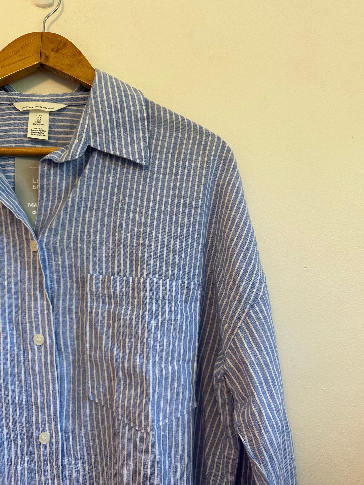 NWT H&M Blue and White Striped Linen and Cotton Oversized Button Down Shirt | Size Small