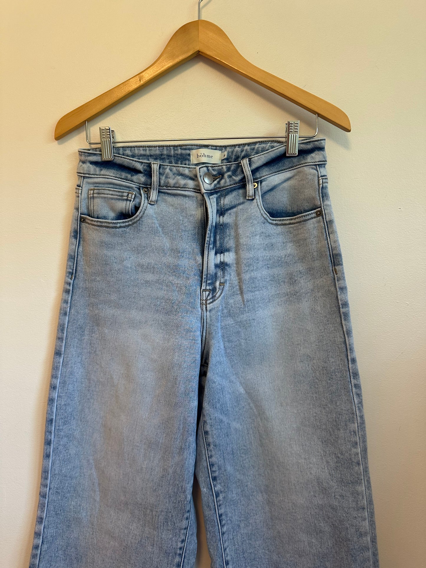 Bohme Colette Wide Leg Light Wash Raw Hem Jeans | Size 28