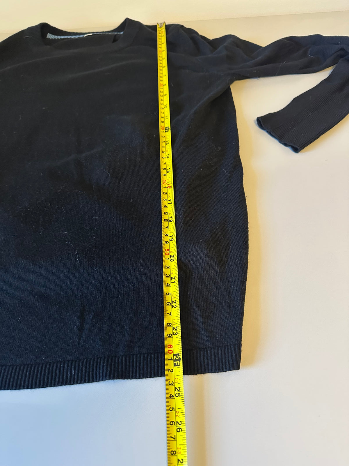 Lululemon Black Twist Back Long Sleeve Knit Crew Neck Sweater
