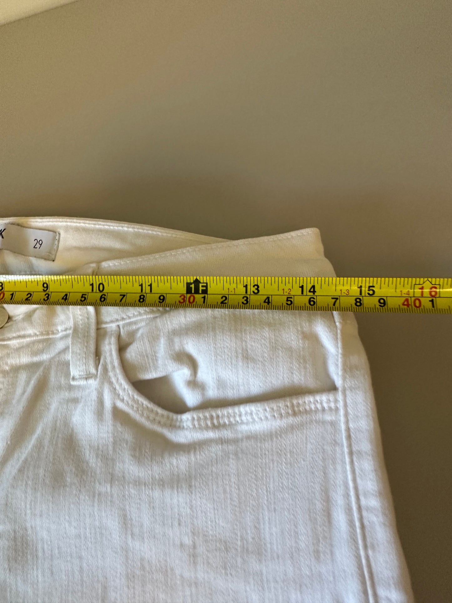Just Black Denim White Distressed Raw Hem Skinny Jeans | Size 29