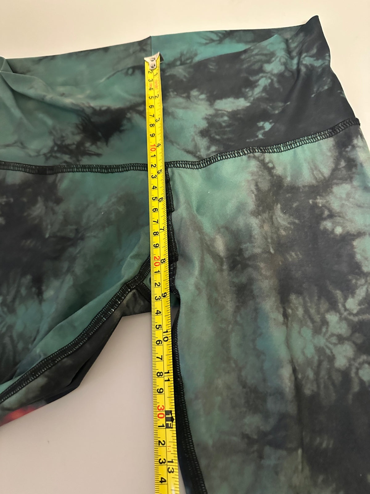 Teeki Feather Print Dreamcatcher Yoga Leggings | Size Small