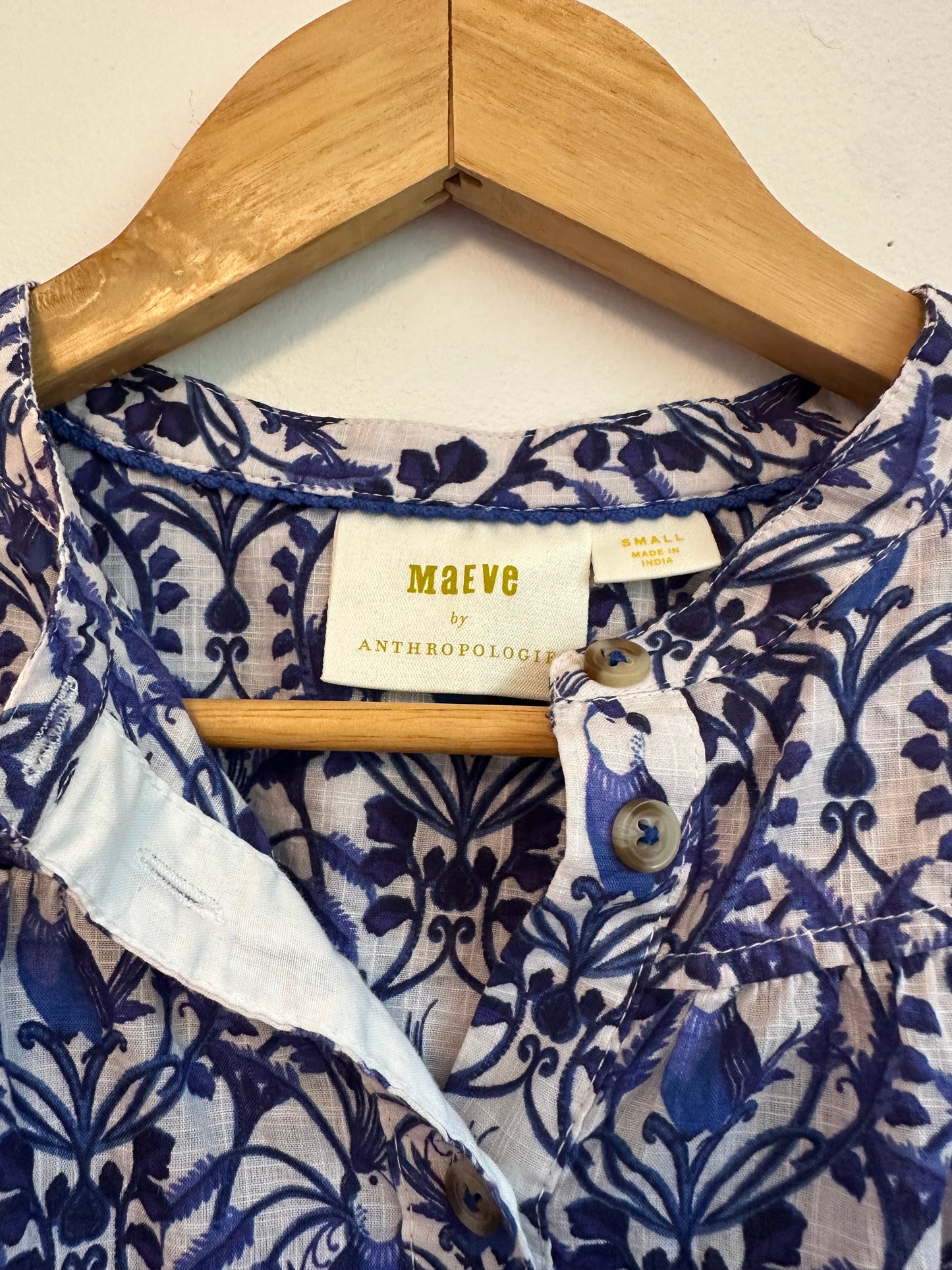 Maeve x Anthropologie Blue and White Puff Sleeve Button Down Blouse | Size Small