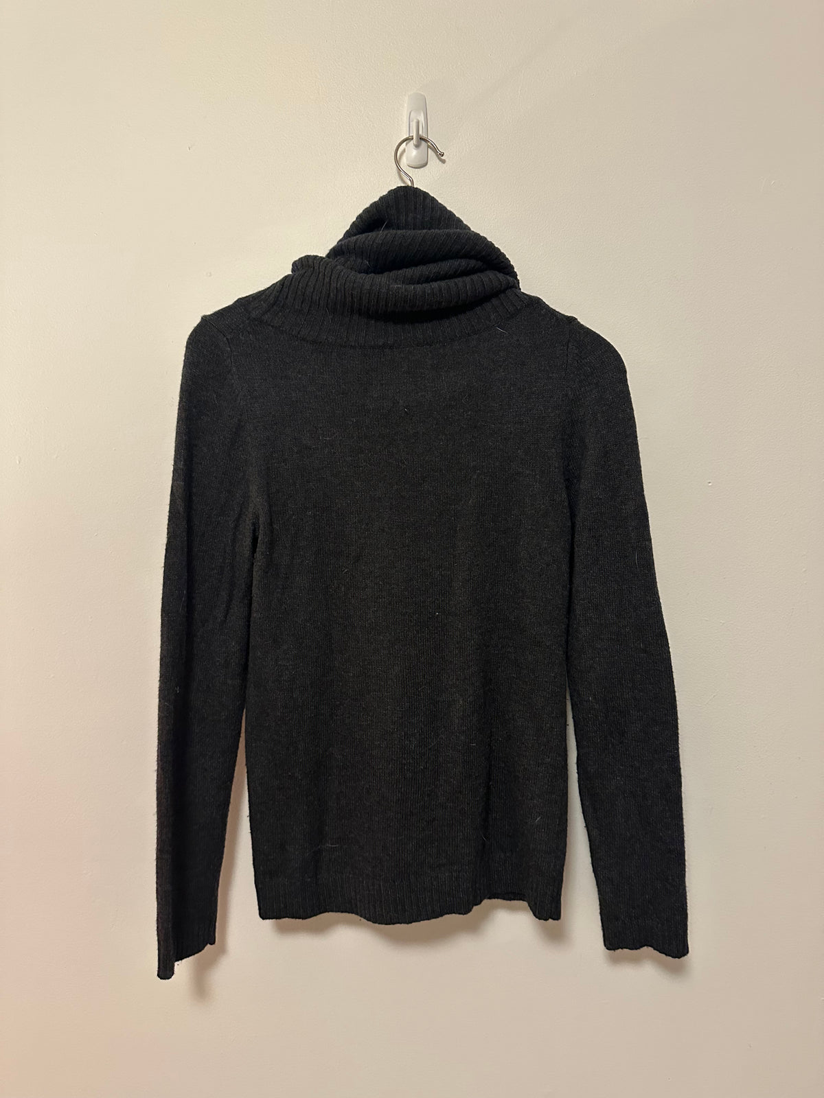 Gap Charcoal Gray Wool Blend Cowl Neck Long Sleeve Sweater | Size Small