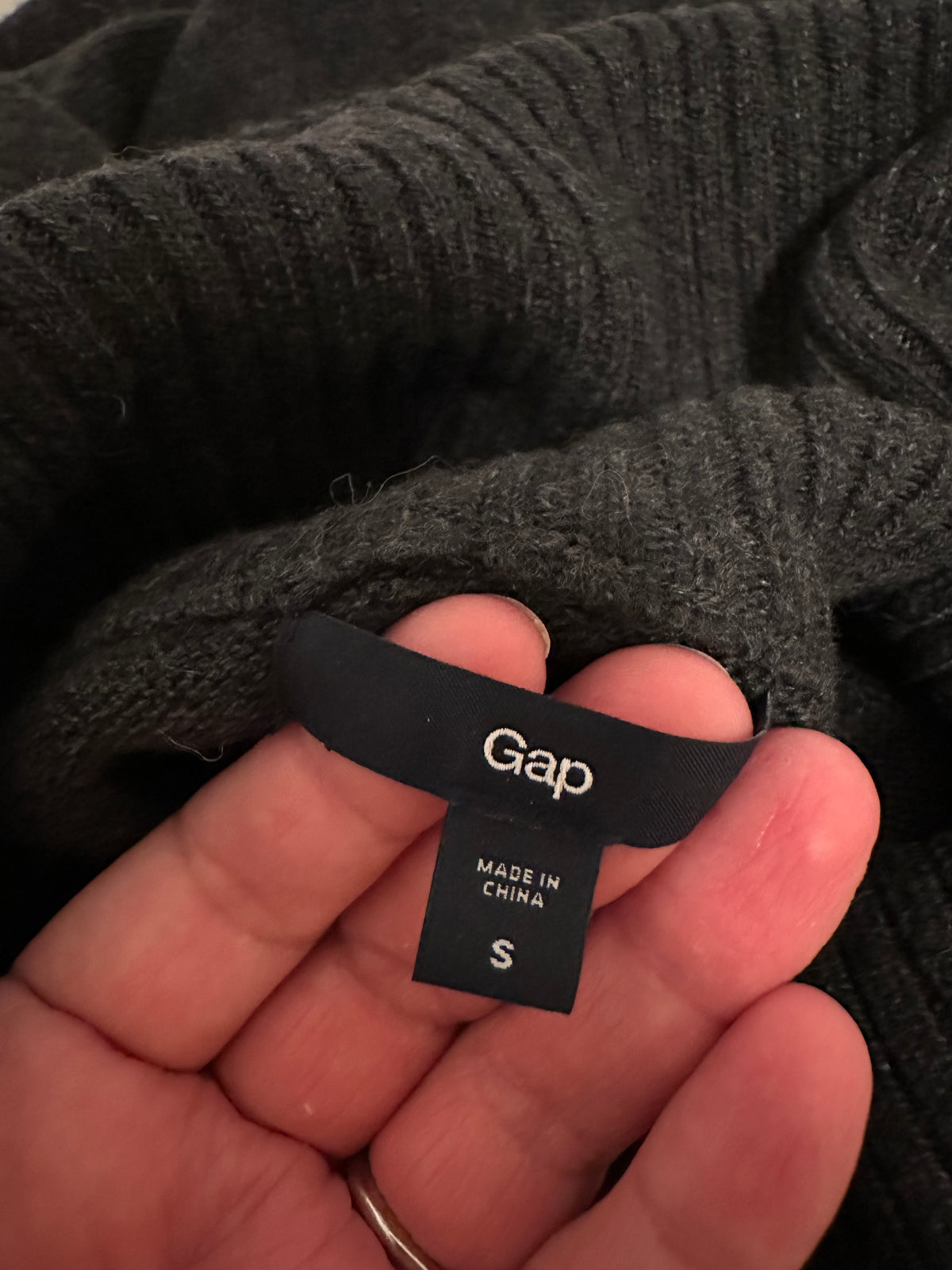 Gap Charcoal Gray Wool Blend Cowl Neck Long Sleeve Sweater | Size Small